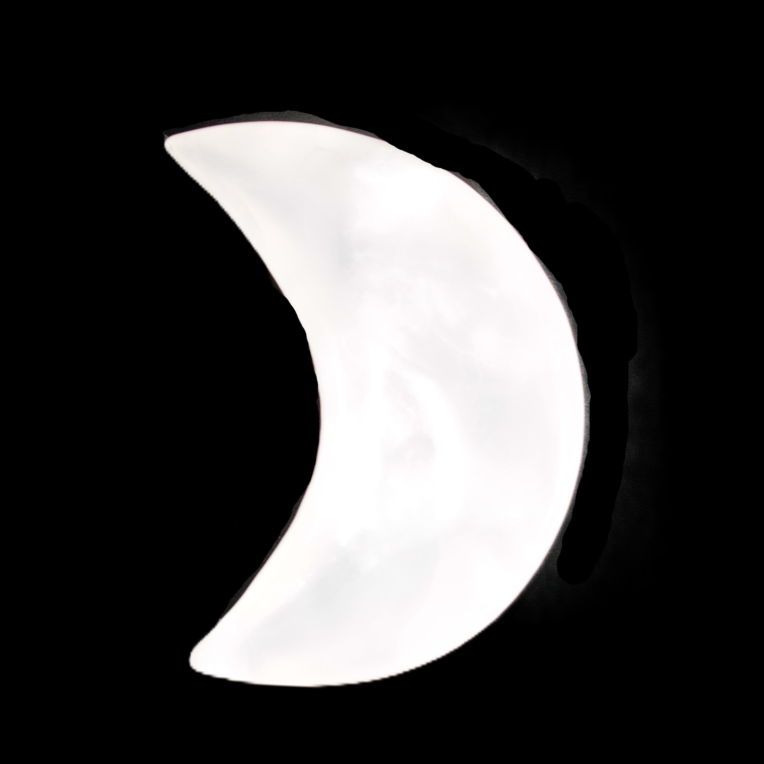 Mangano Calcite moon 72*101mm 171g Rocks and Things Store