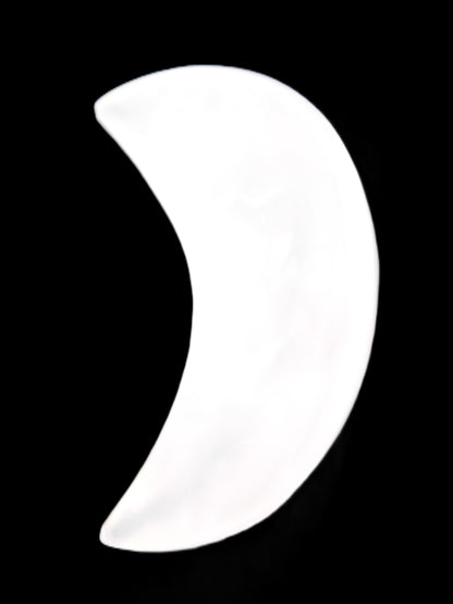 Mangano Calcite moon 72*101mm 171g Rocks and Things Store