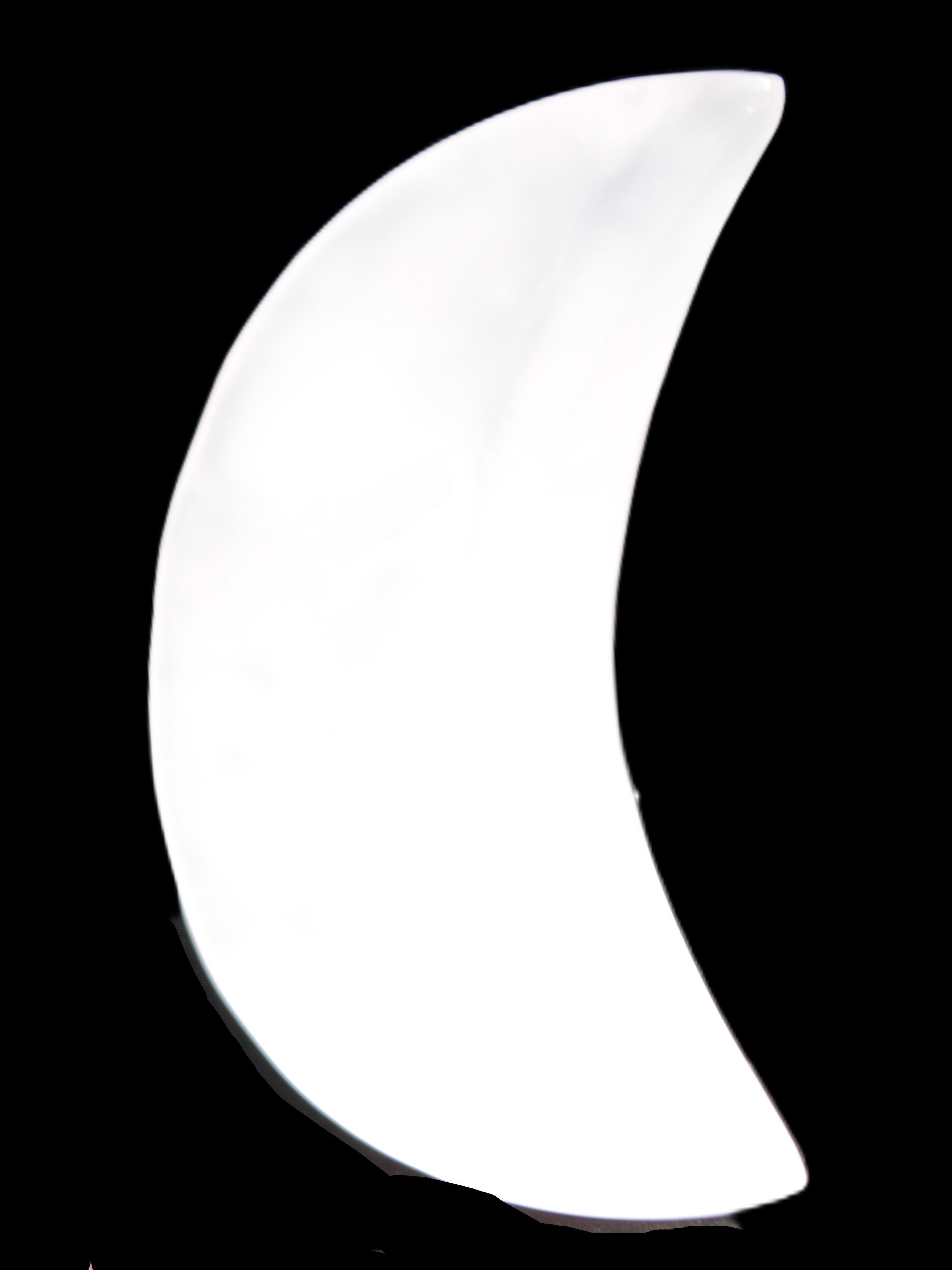 Mangano Calcite moon 72*101mm 171g Rocks and Things Store