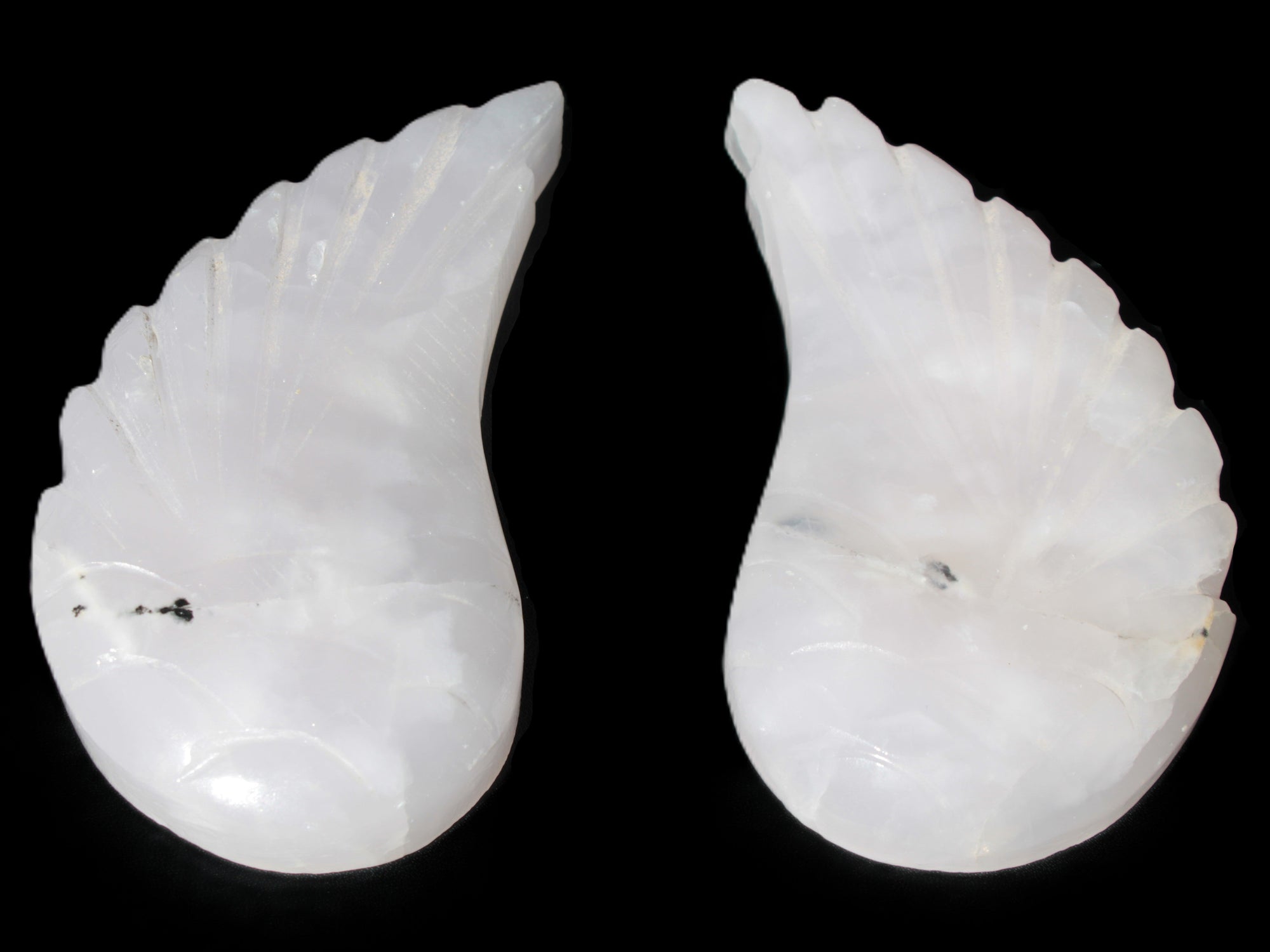 Mangano Calcite angel wings 60/62*115mm (178g & 192g) 380g Rocks and Things Store