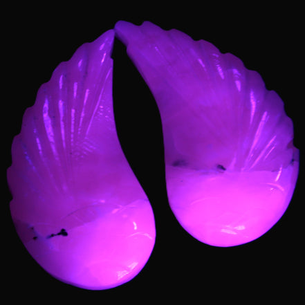 Mangano Calcite angel wings 60/62*115mm (178g & 192g) 380g Rocks and Things Store