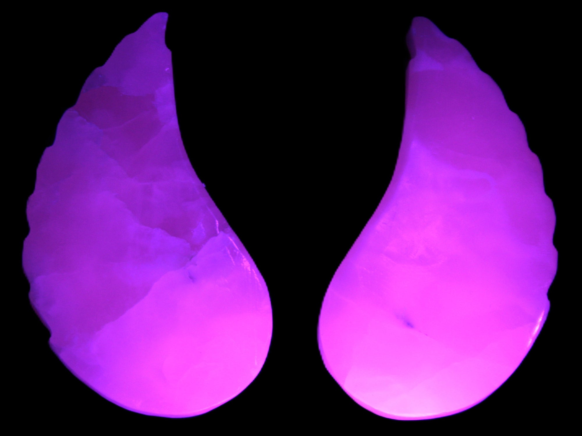 Mangano Calcite angel wings 60/62*115mm (178g & 192g) 380g Rocks and Things Store