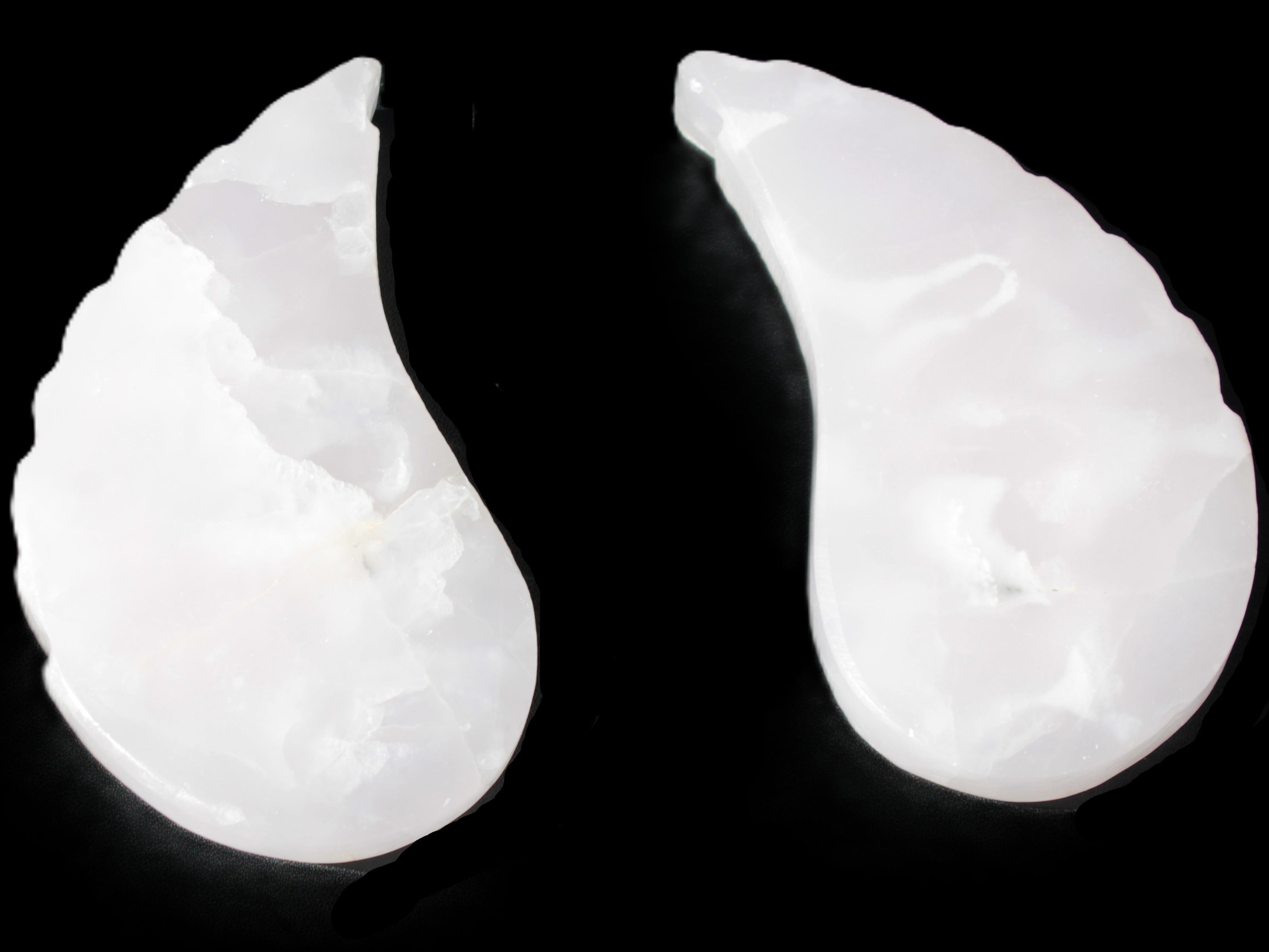 Mangano Calcite angel wings 60/62*115mm (178g & 192g) 380g Rocks and Things Store