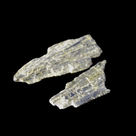 Epidote 2 crystals 32-49mm 12-15g Rocks and Things