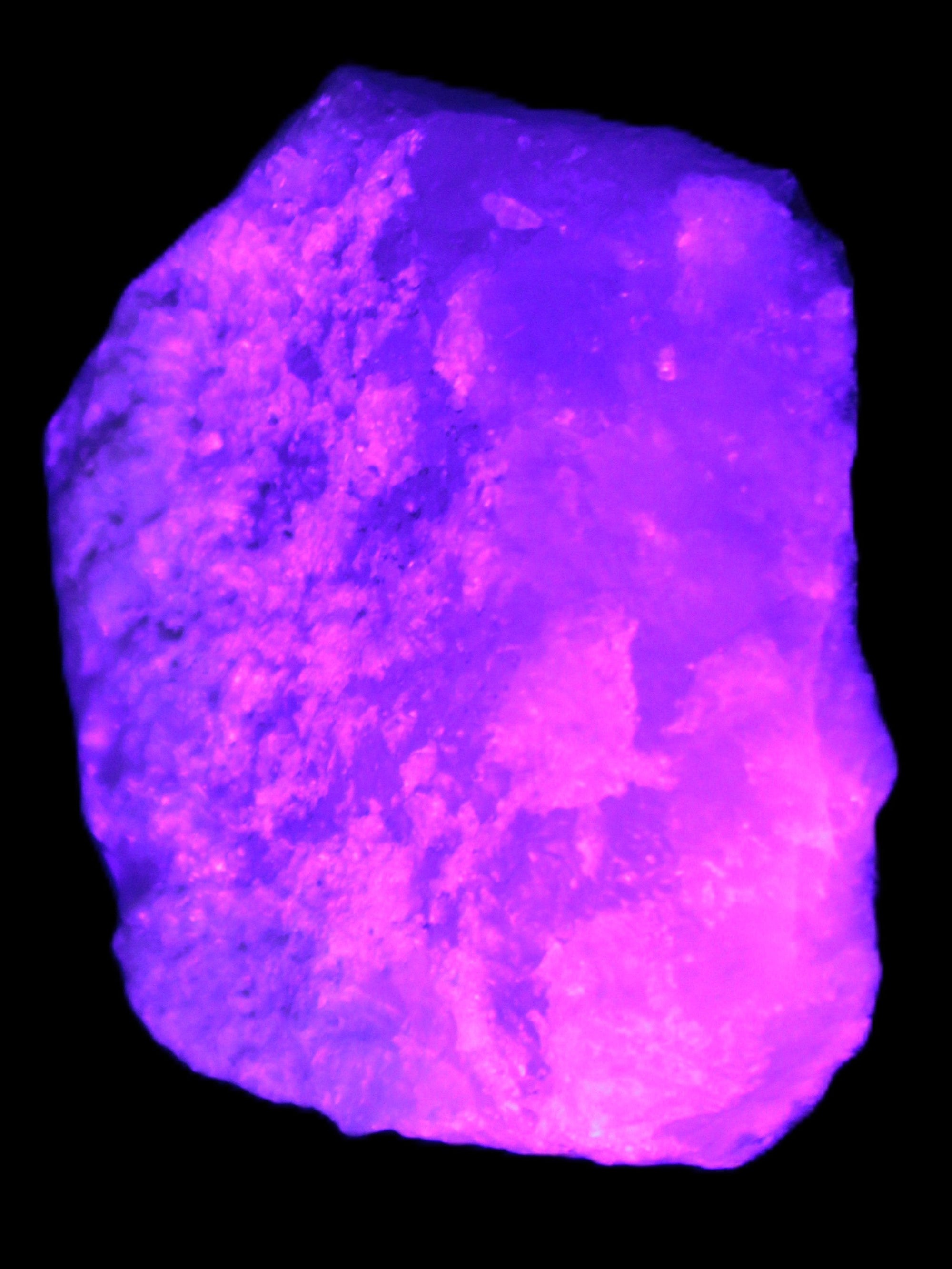 Pink Aragonite specimen on Ironstone matrix  45*10*32mm 25.9g  in UV light - Rocks and Things Store
