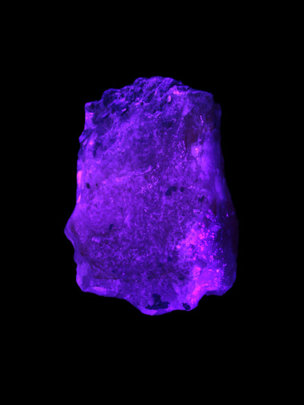 Pink Aragonite specimen from Pakistan 68*16*22mm 128.8g in UV light - Rocks and Things Store