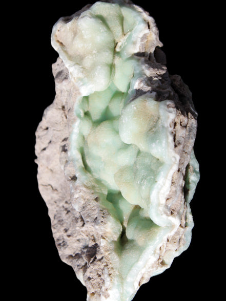 Blue Aragonite Caribbean Calcite specimen 101*40*79mm 223g Rocks and Things Store