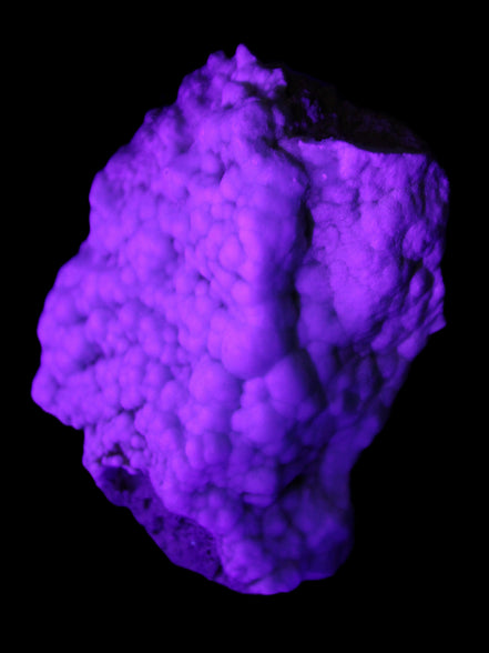 Blue Aragonite Caribbean Calcite specimen 95*48*68mm 352.2g in UV light - Rocks and Things Store