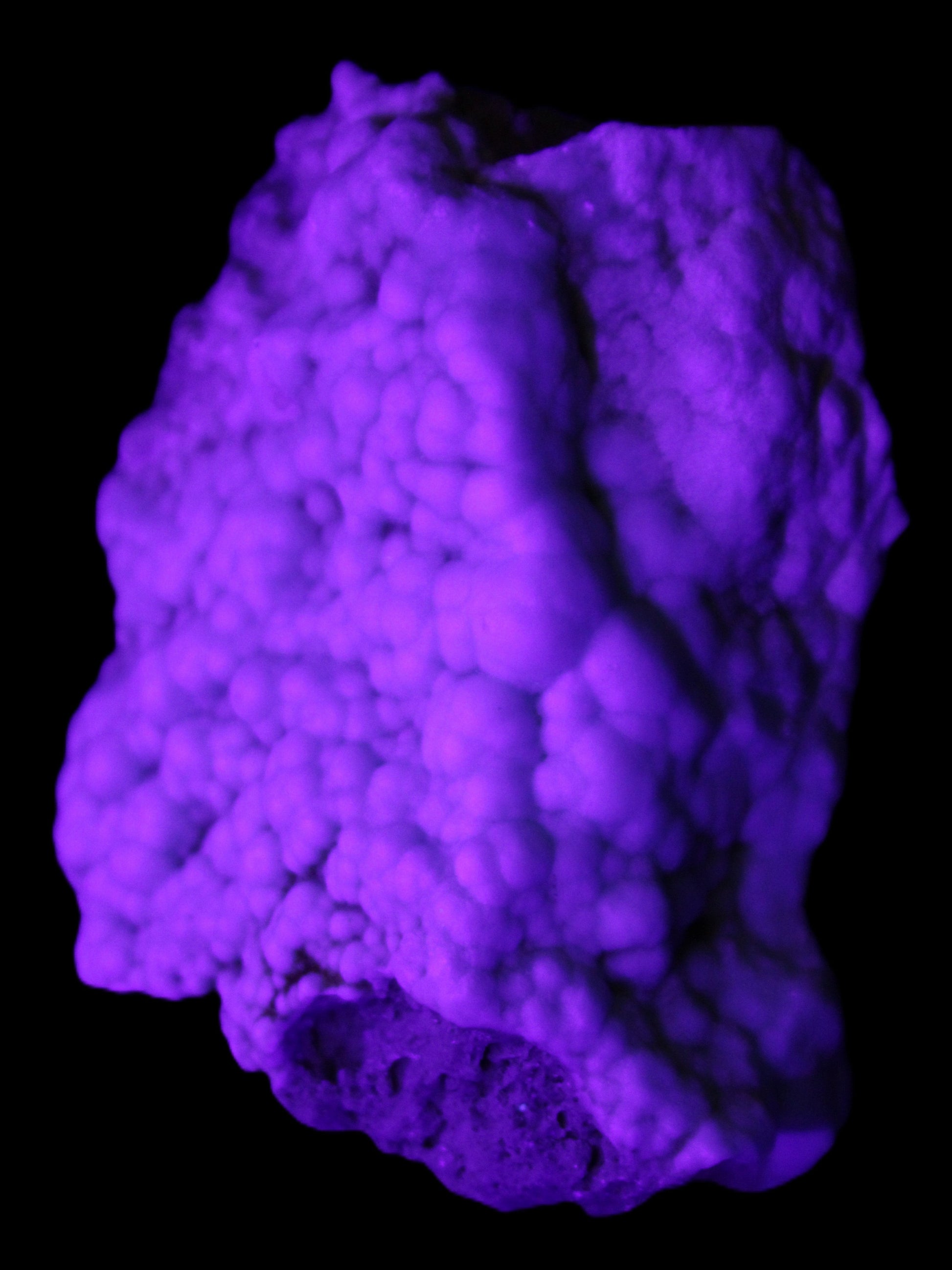 Blue Aragonite Caribbean Calcite specimen 95*48*68mm 352.2g in UV light - Rocks and Things Store