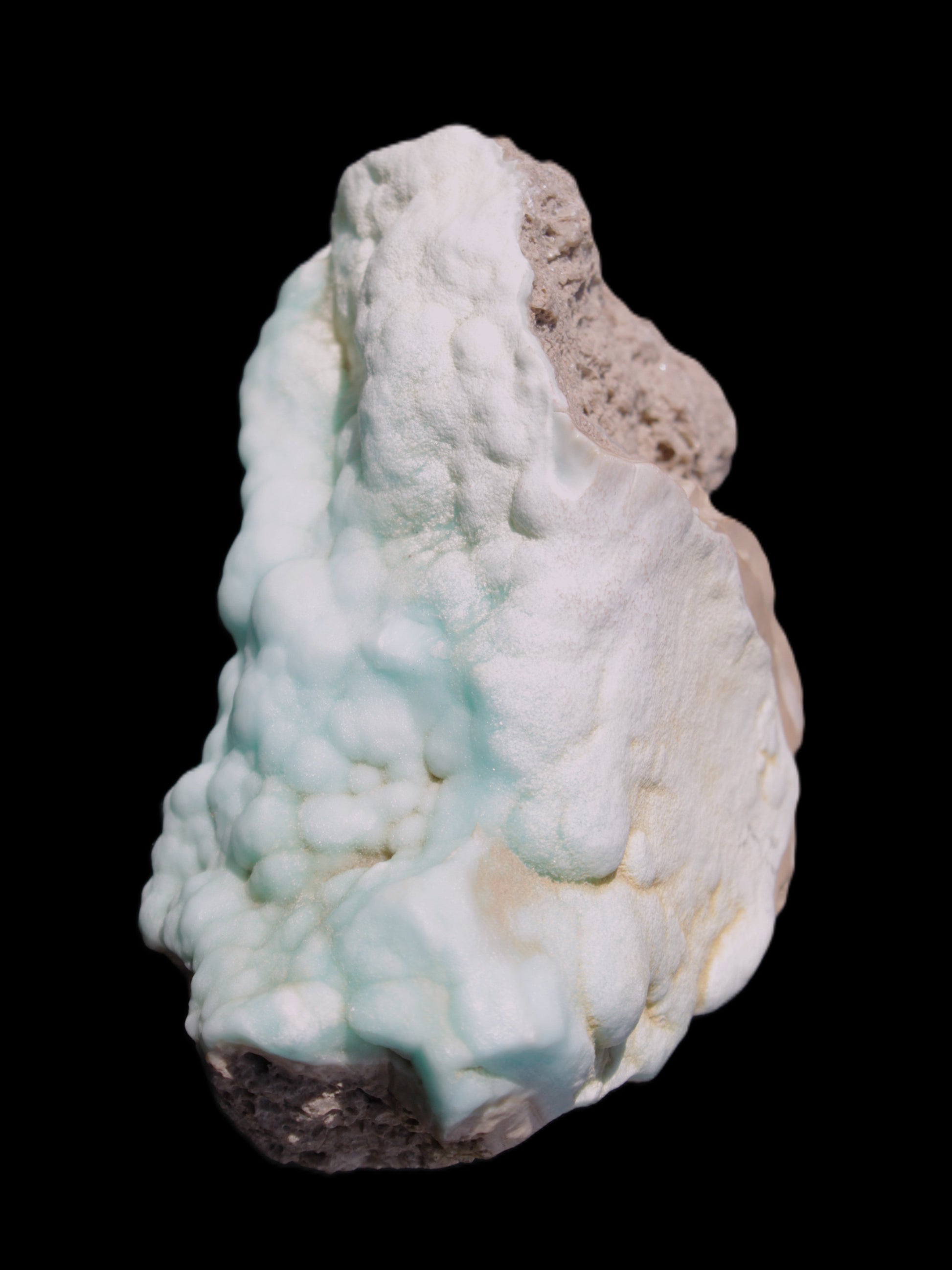 Blue Aragonite Caribbean Calcite specimen 95*48*68mm 352.2g Rocks and Things Store