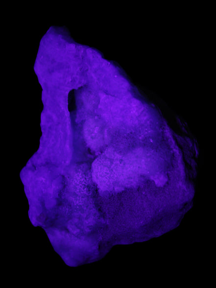Blue Aragonite specimen 85*23*65mm 122g in UV light - Rocks and Things Store