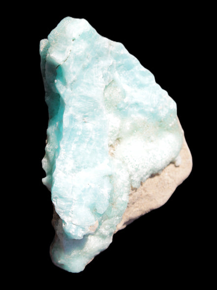 Blue Aragonite specimen 85*23*65mm 122g in sunlight - Rocks and Things Store