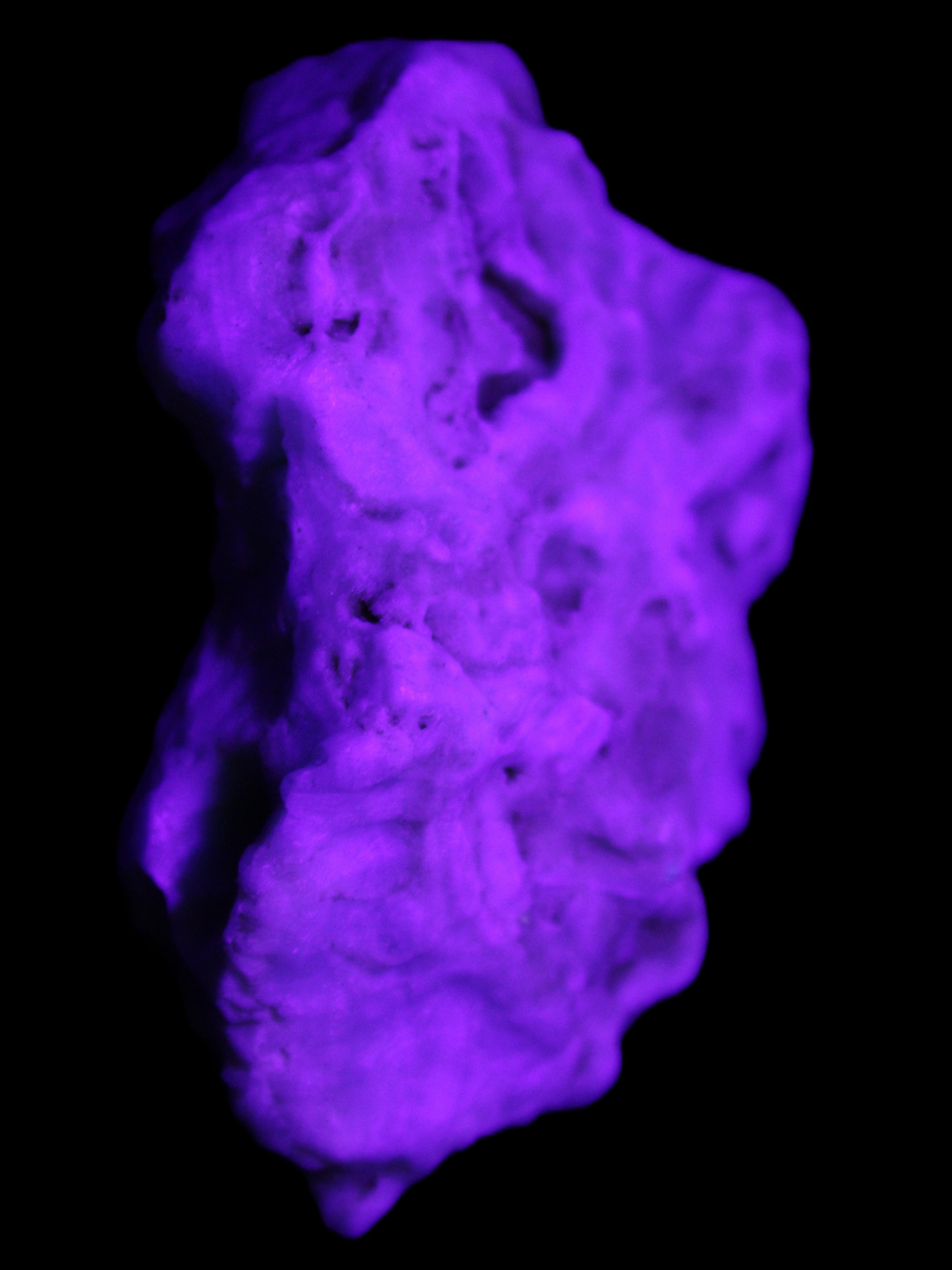 Blue Aragonite 76*22*55mm 88g in UV light - Rocks and Things Store