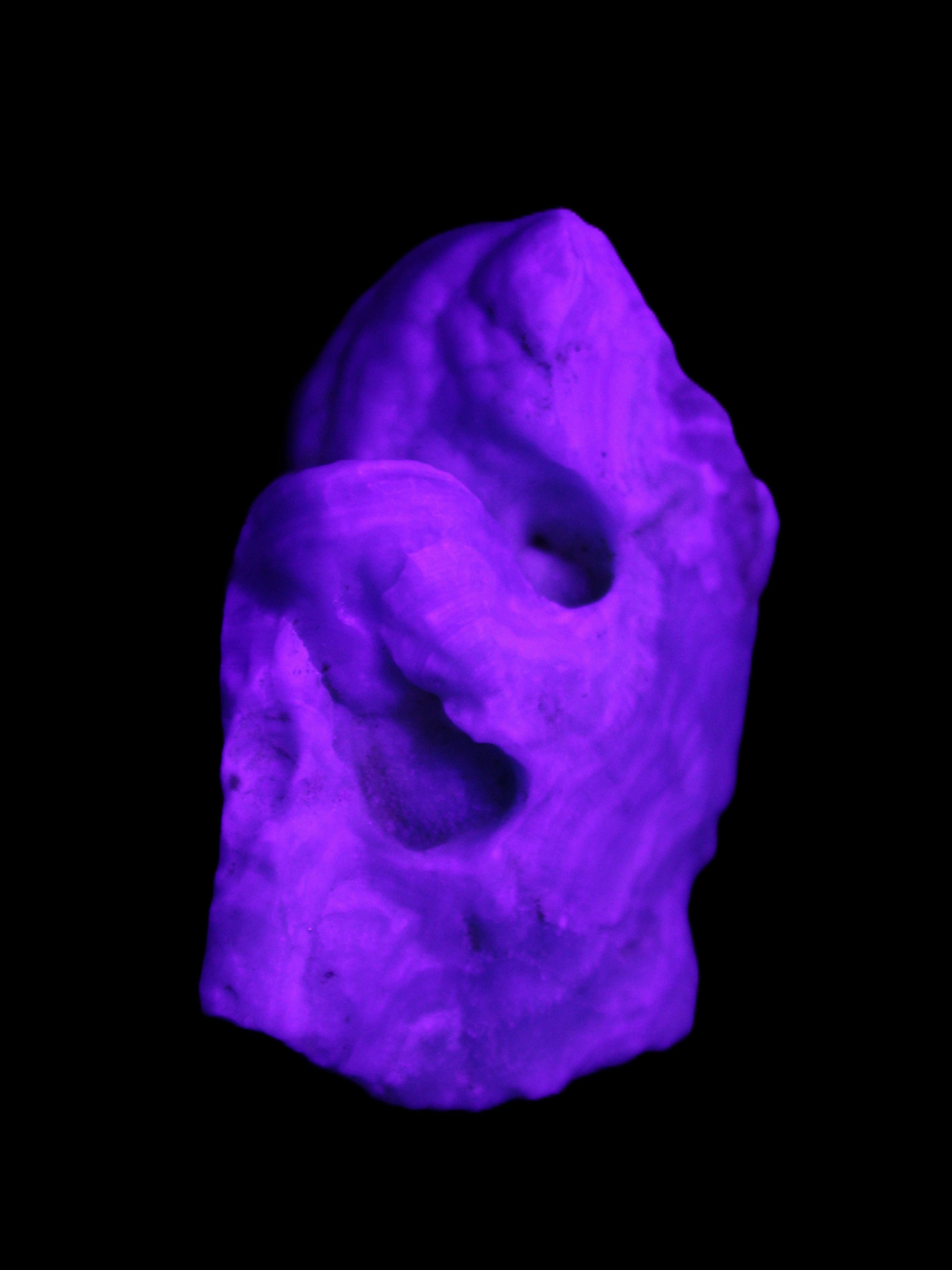 Blue Aragonite specimen 68*25*51mm 84.5g in sunlight - Rocks and Things Store