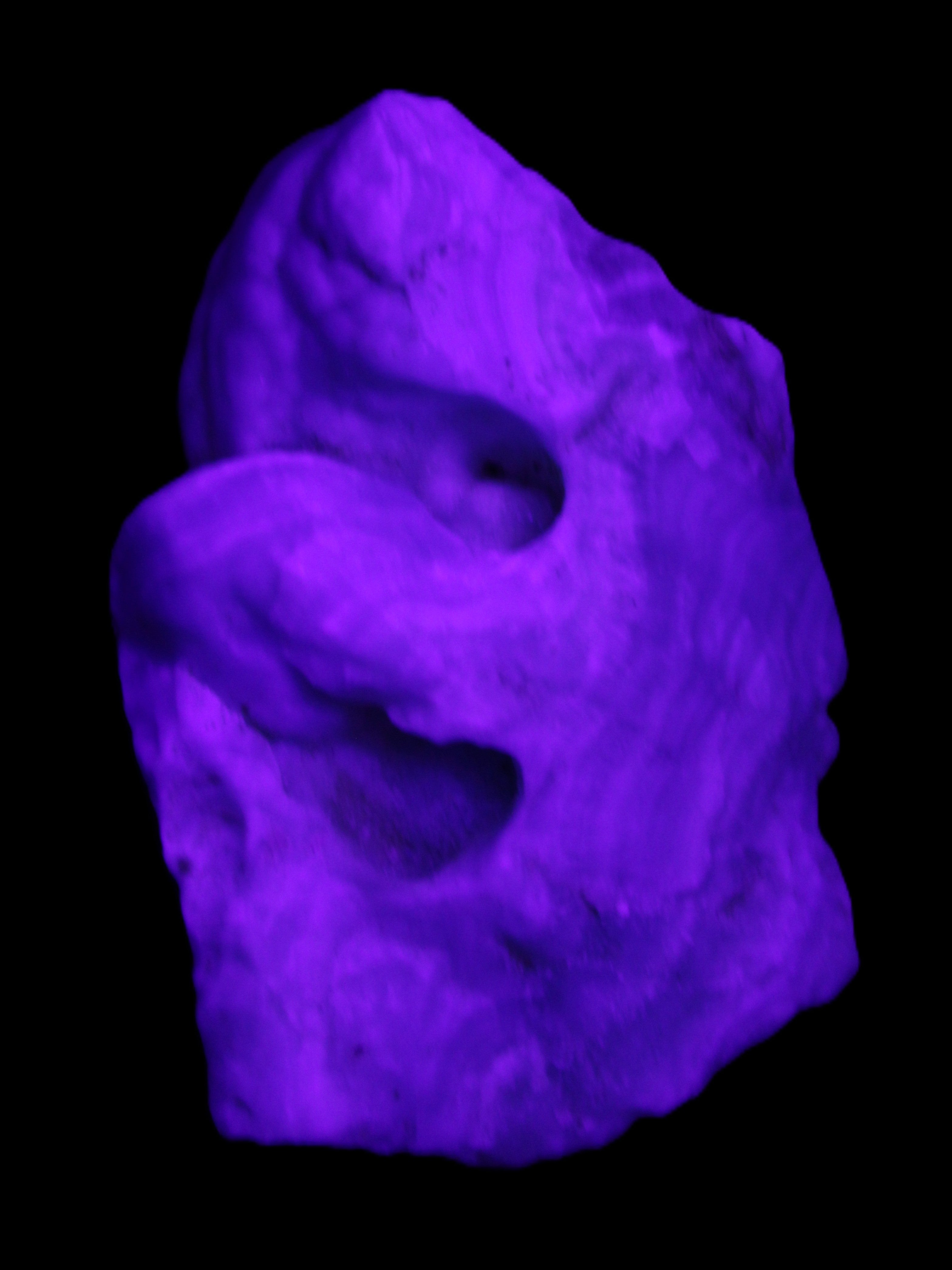 Blue Aragonite specimen 68*25*51mm 84.5g in UV light - Rocks and Things Store