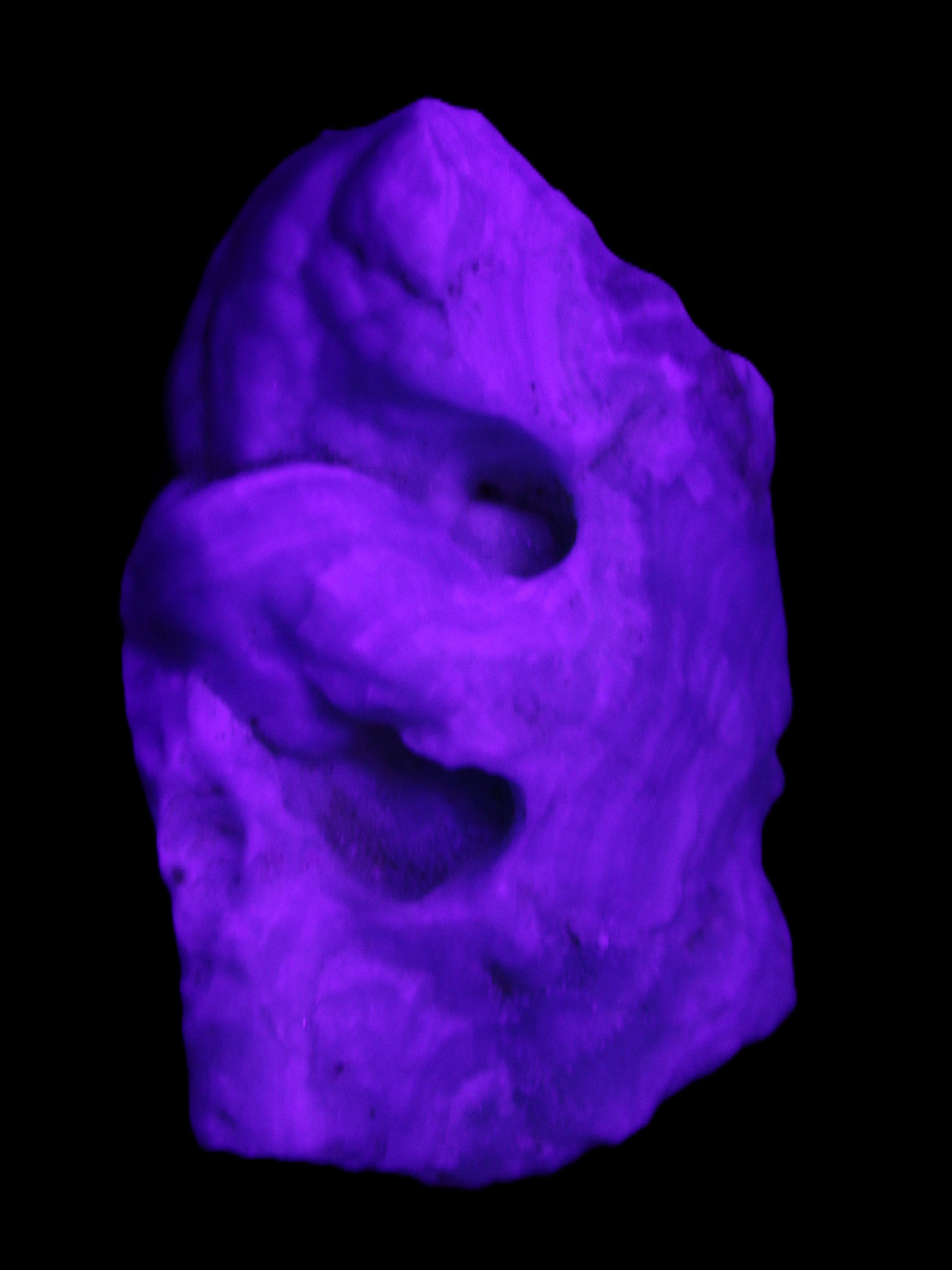 Blue Aragonite specimen 68*25*51mm 84.5g in UV light - Rocks and Things Store