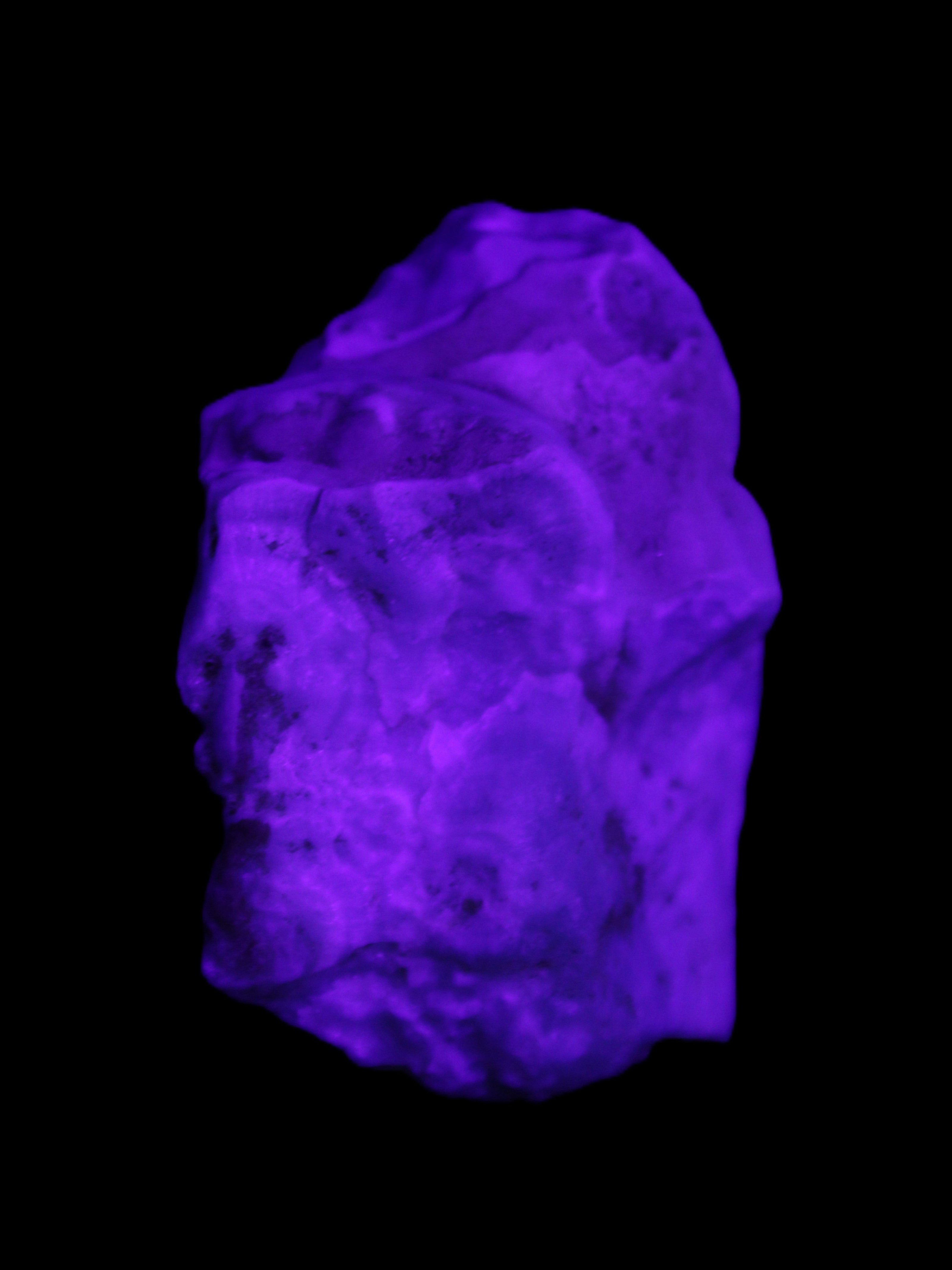 Blue Aragonite specimen 68*25*51mm 84.5g in UV light - Rocks and Things Store