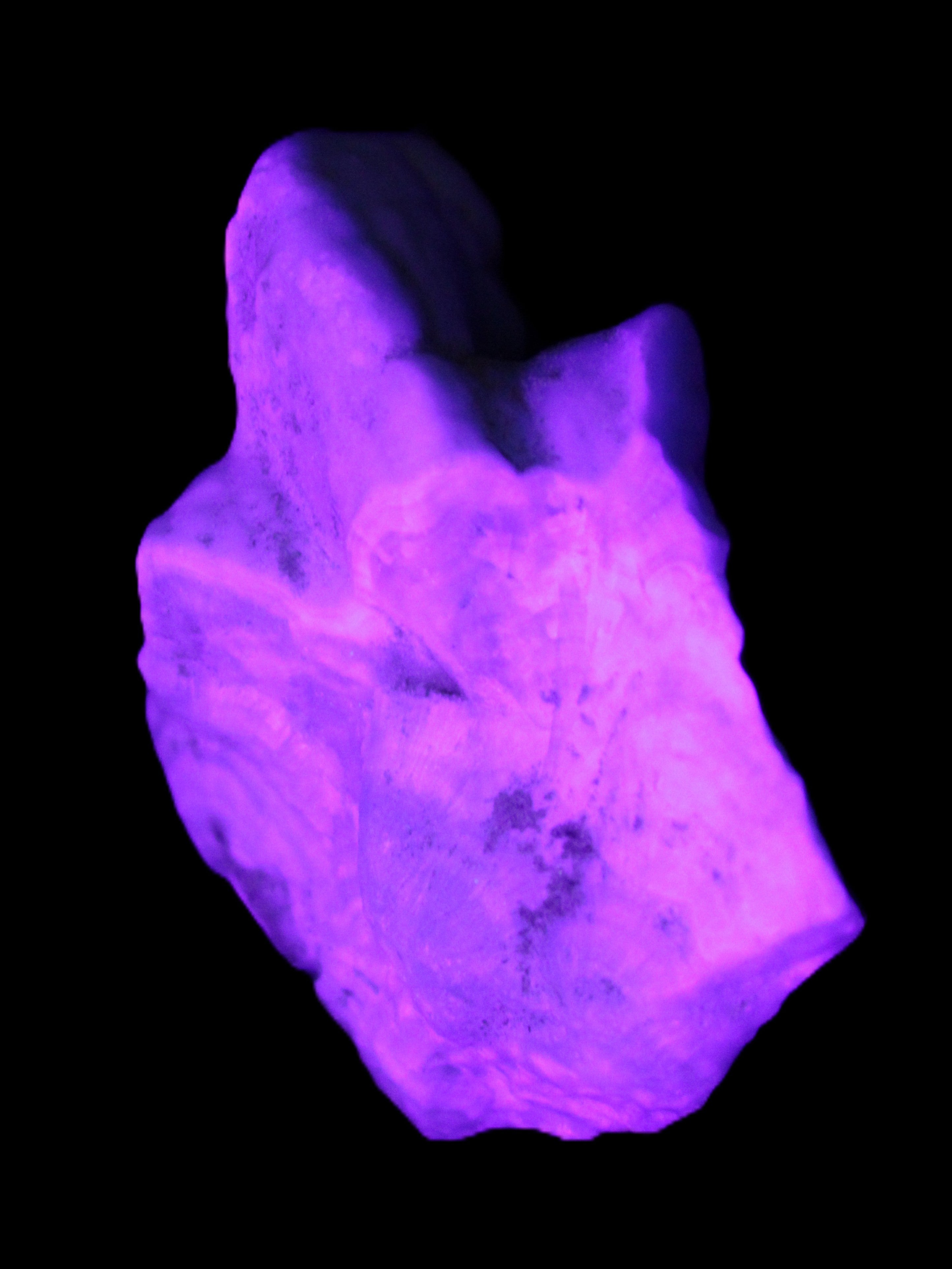 Blue Aragonite specimen 68*25*51mm 84.5g in UV light - Rocks and Things Store