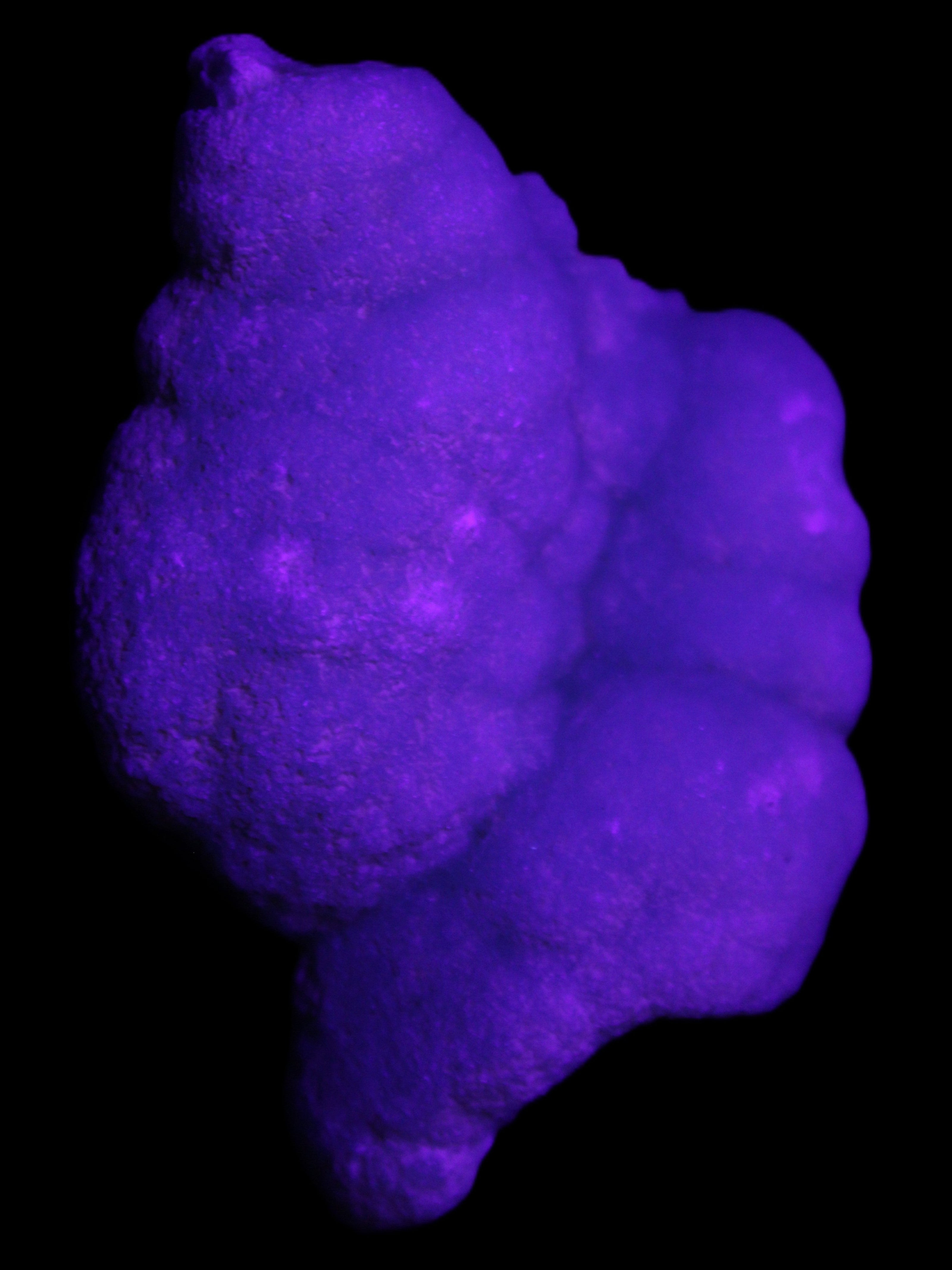 Blue Aragonite specimen 73*22*53mm 100g in sunlight - Rocks and Things Store