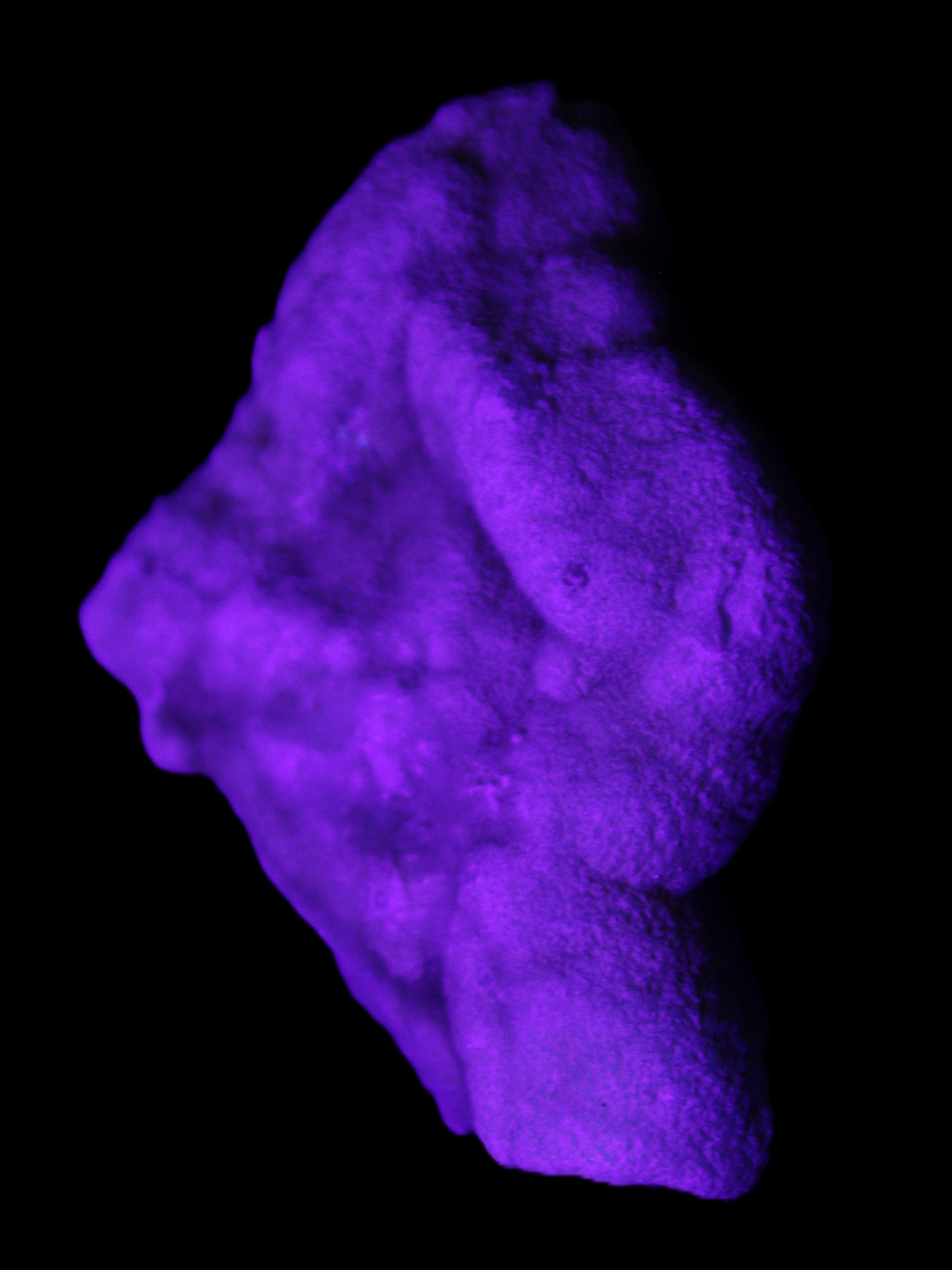 Blue Aragonite specimen 73*22*53mm 100g in sunlight - Rocks and Things Store