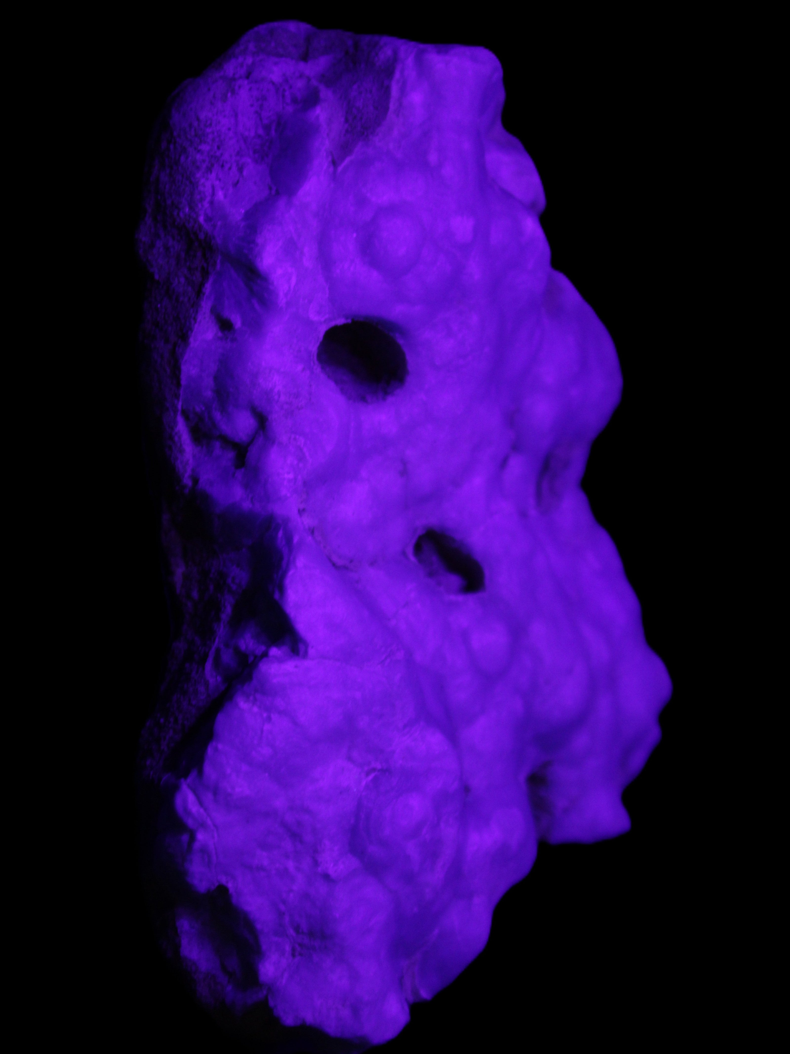 Blue Aragonite specimen 102*21*70mm 185g in sunlight - Rocks and Things Store