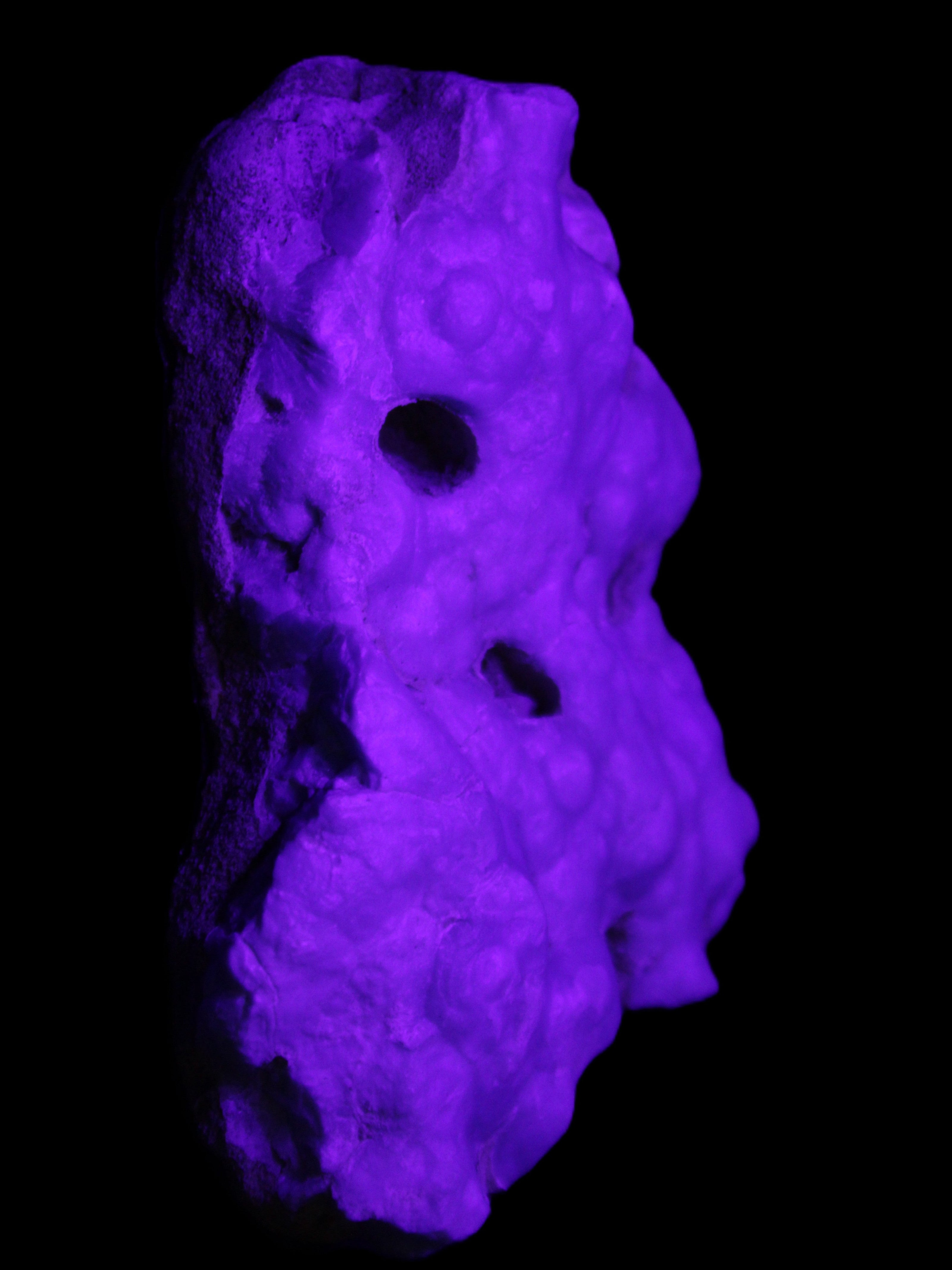 Blue Aragonite specimen 102*21*70mm 185g in sunlight - Rocks and Things Store