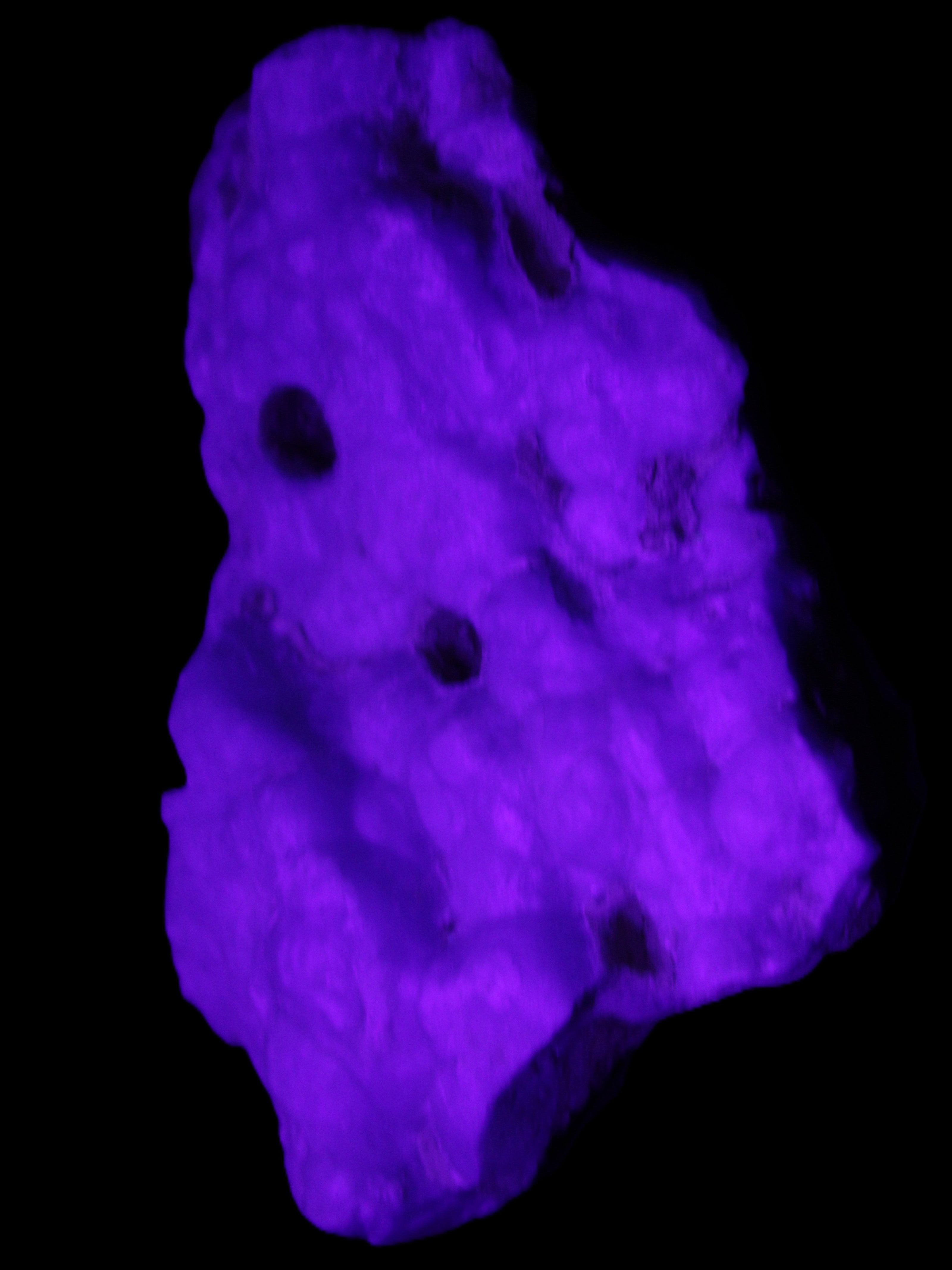 Blue Aragonite specimen 102*21*70mm 185g in sunlight - Rocks and Things Store