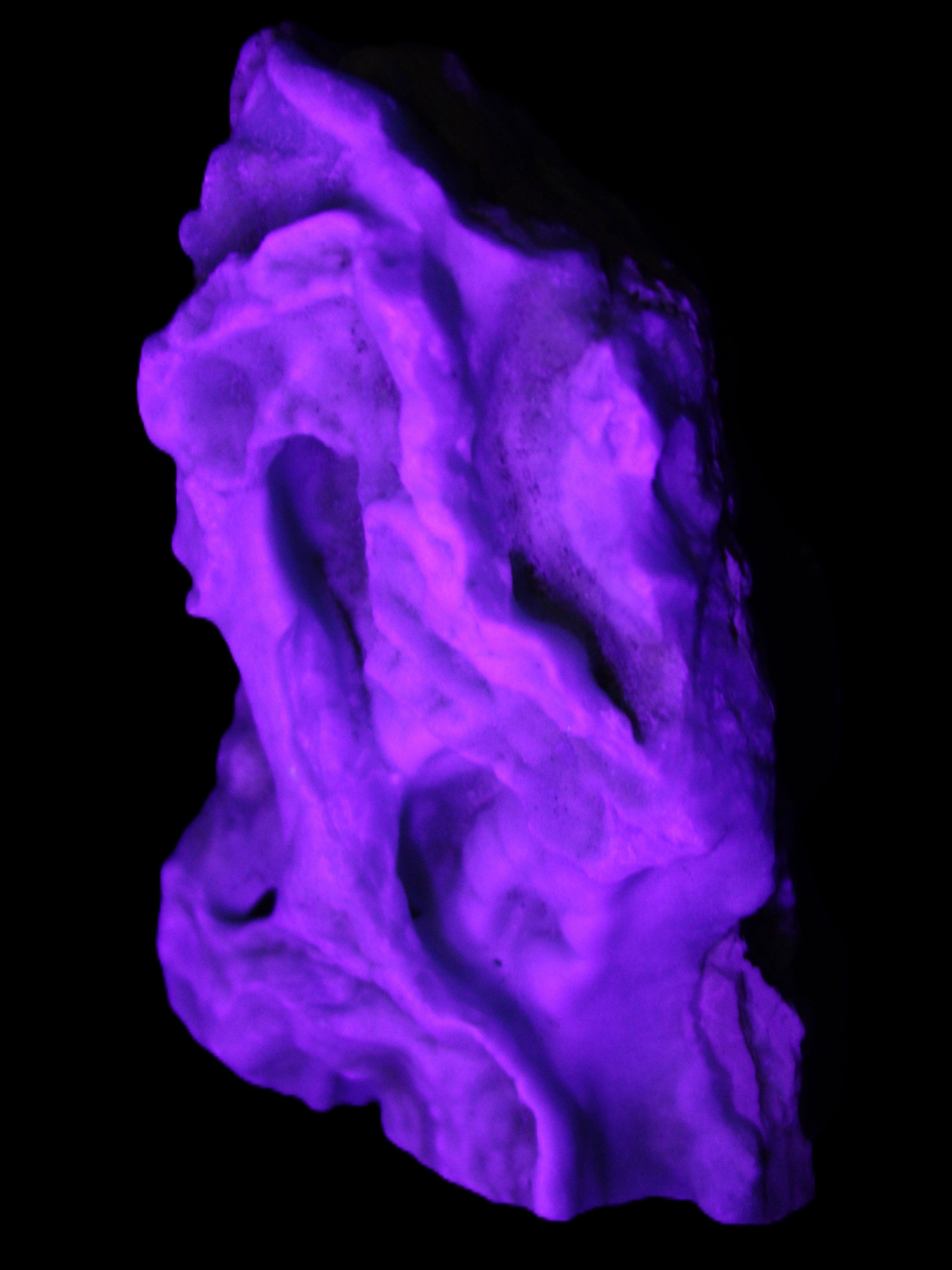 Blue Aragonite specimen 102*21*70mm 185g in sunlight - Rocks and Things Store