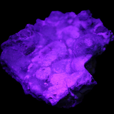 Blue Aragonite Caribbean Calcite specimen 95*55*93mm 343g in UV light - Rocks and Things Store
