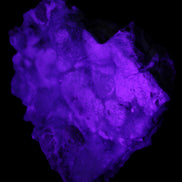 Blue Aragonite Caribbean Calcite specimen 95*55*93mm 343g in UV light - Rocks and Things Store