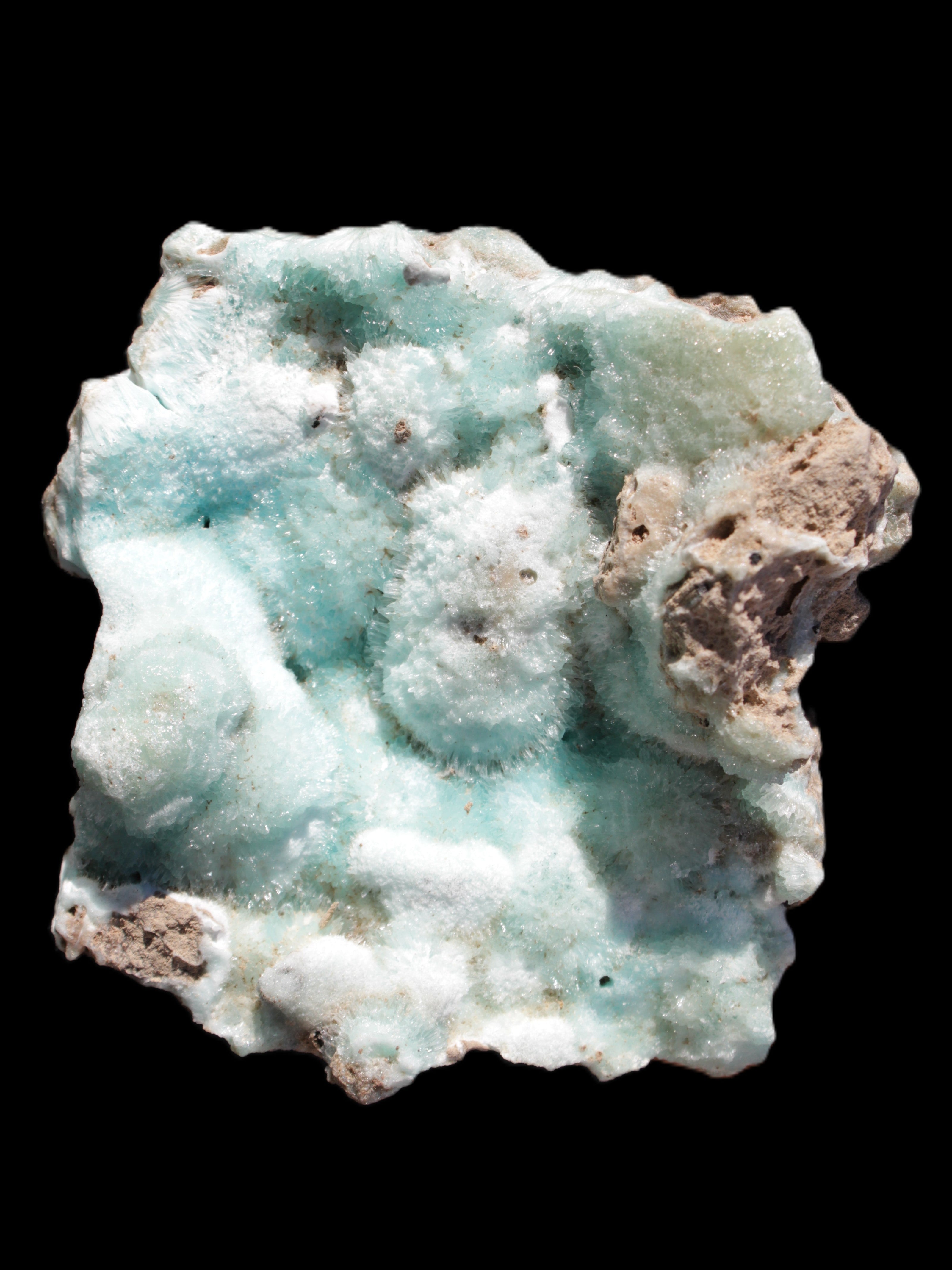 Blue Aragonite Caribbean Calcite specimen 95*55*93mm 343g Rocks and Things Store