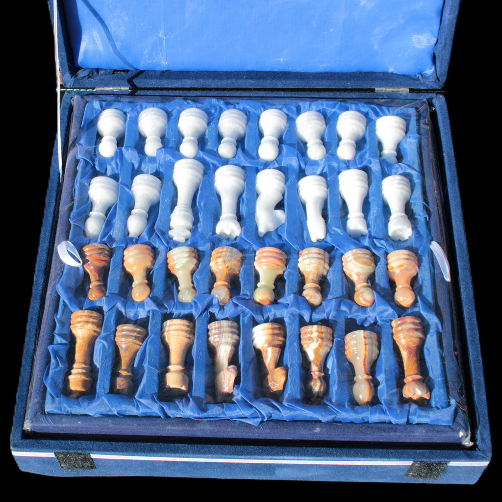 Afghan Jade Onyx Chess Set in case 4900g Rocks and Things