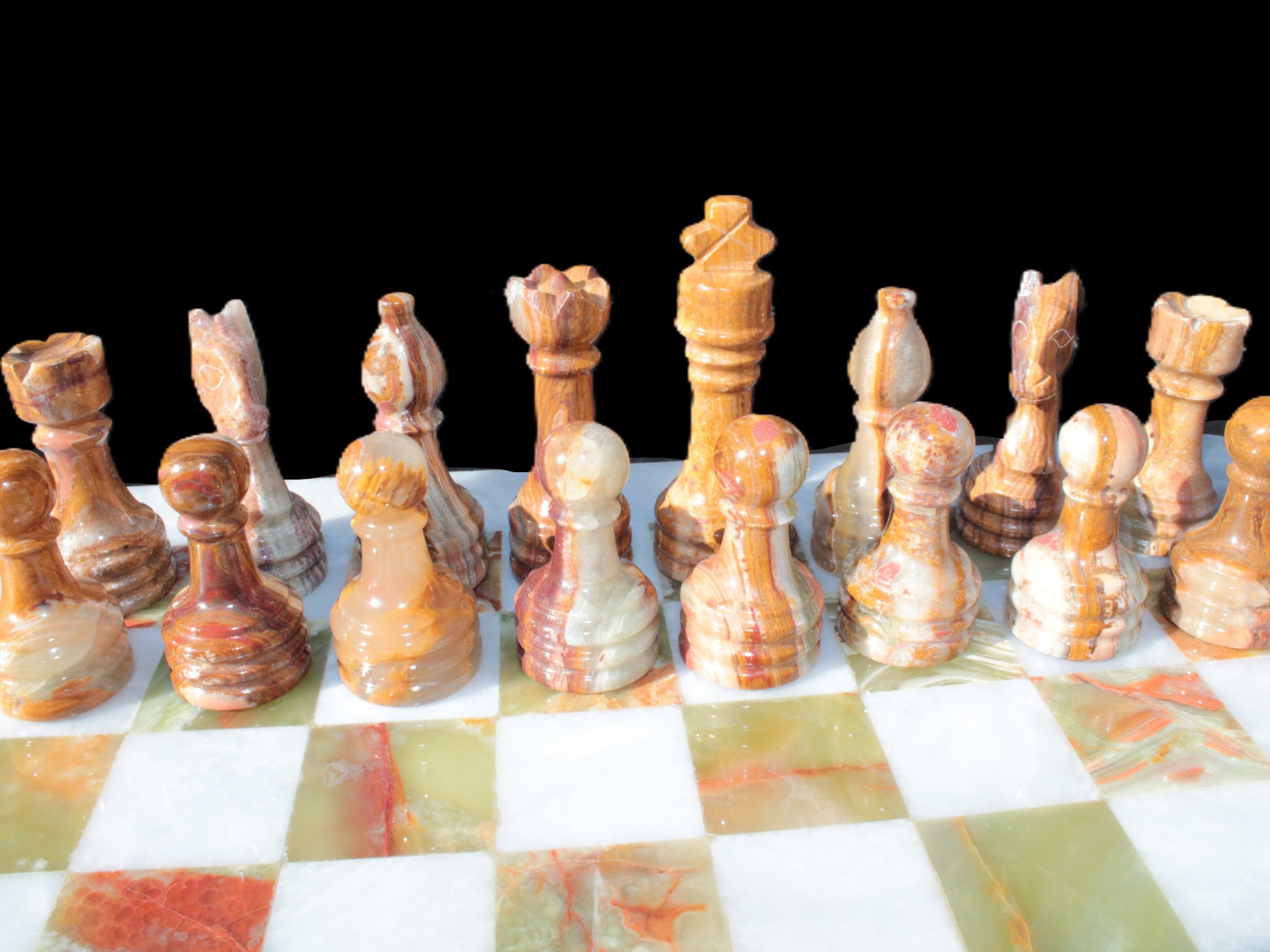 Afghan Jade Onyx Chess Set in case 4900g Rocks and Things