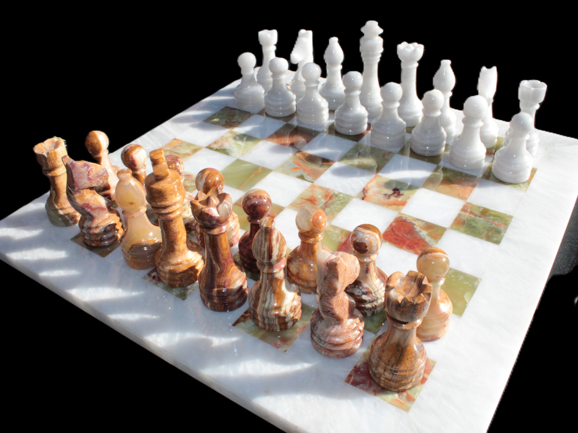 Afghan Jade Onyx Chess Set in case 4900g Rocks and Things