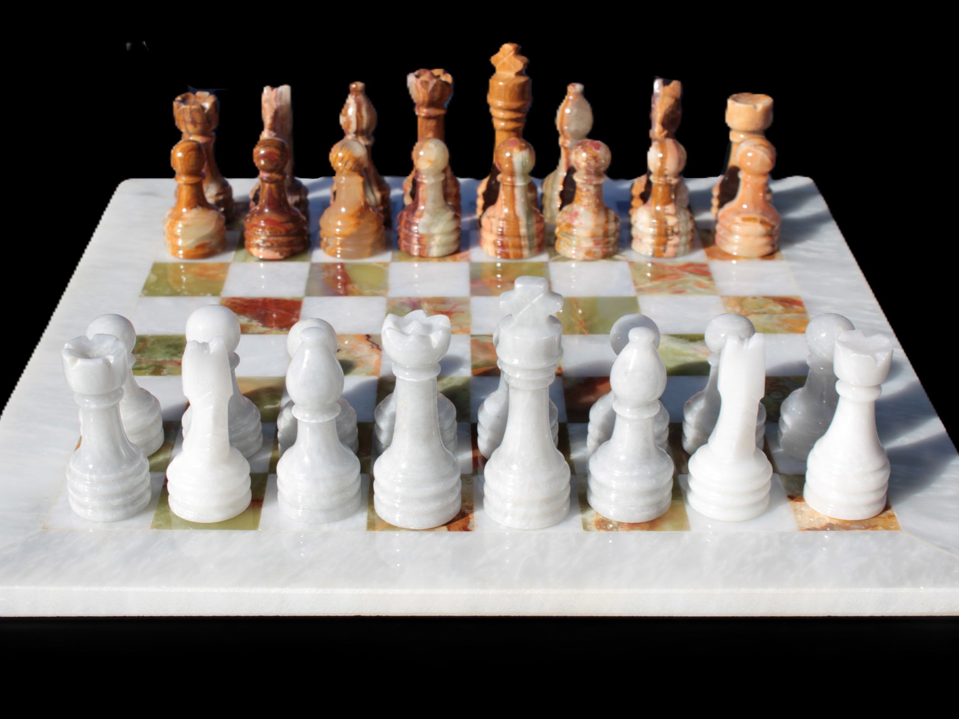 Afghan Jade Onyx Chess Set in case 4900g Rocks and Things