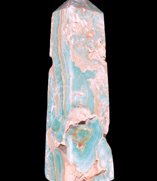 Caribbean Calcite obelisk 228*55*67mm 1554g in bright sunlight - Rocks and Things Store