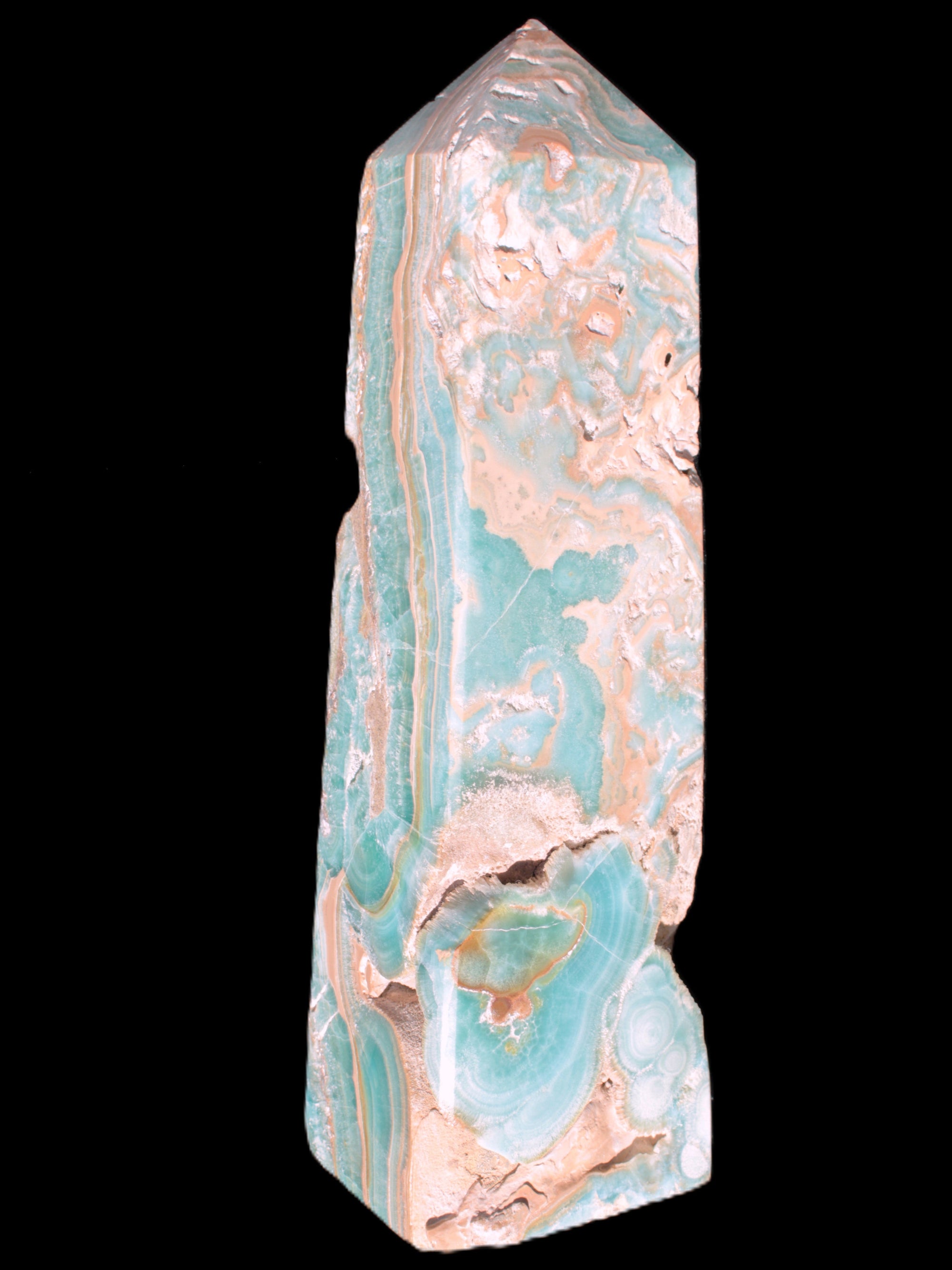 Caribbean Calcite obelisk 228*55*67mm 1554g in bright sunlight - Rocks and Things Store