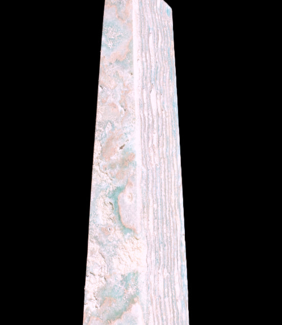 Caribbean Calcite obelisk 95*40*44mm 571g in bright sunlight - Rocks and Things Store