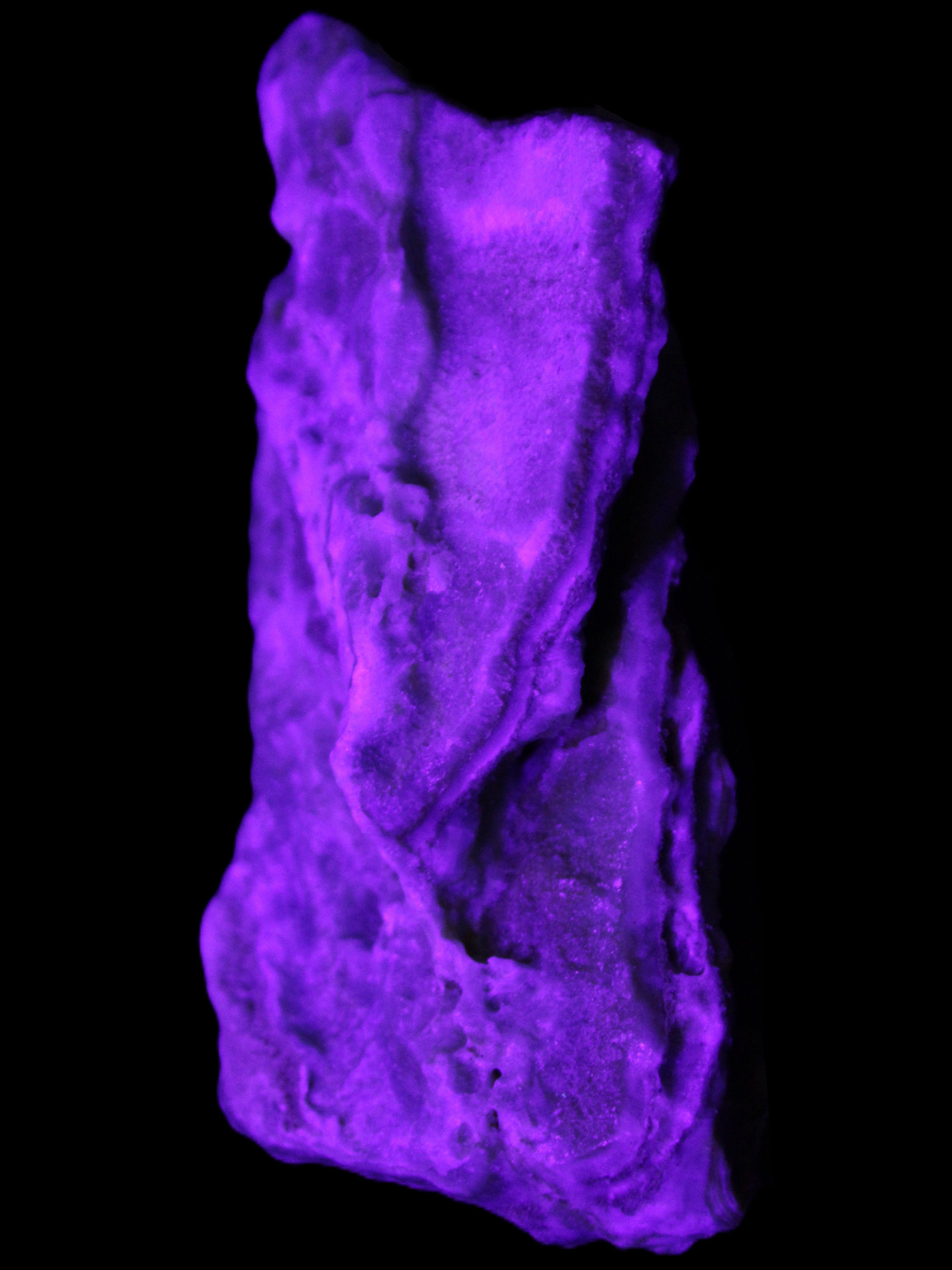 Blue Aragonite specimen 192*30*56mm 167g in UV light - Rocks and Things Store