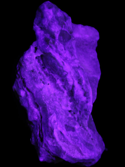 Blue Aragonite specimen 192*30*56mm 167g in UV light - Rocks and Things Store
