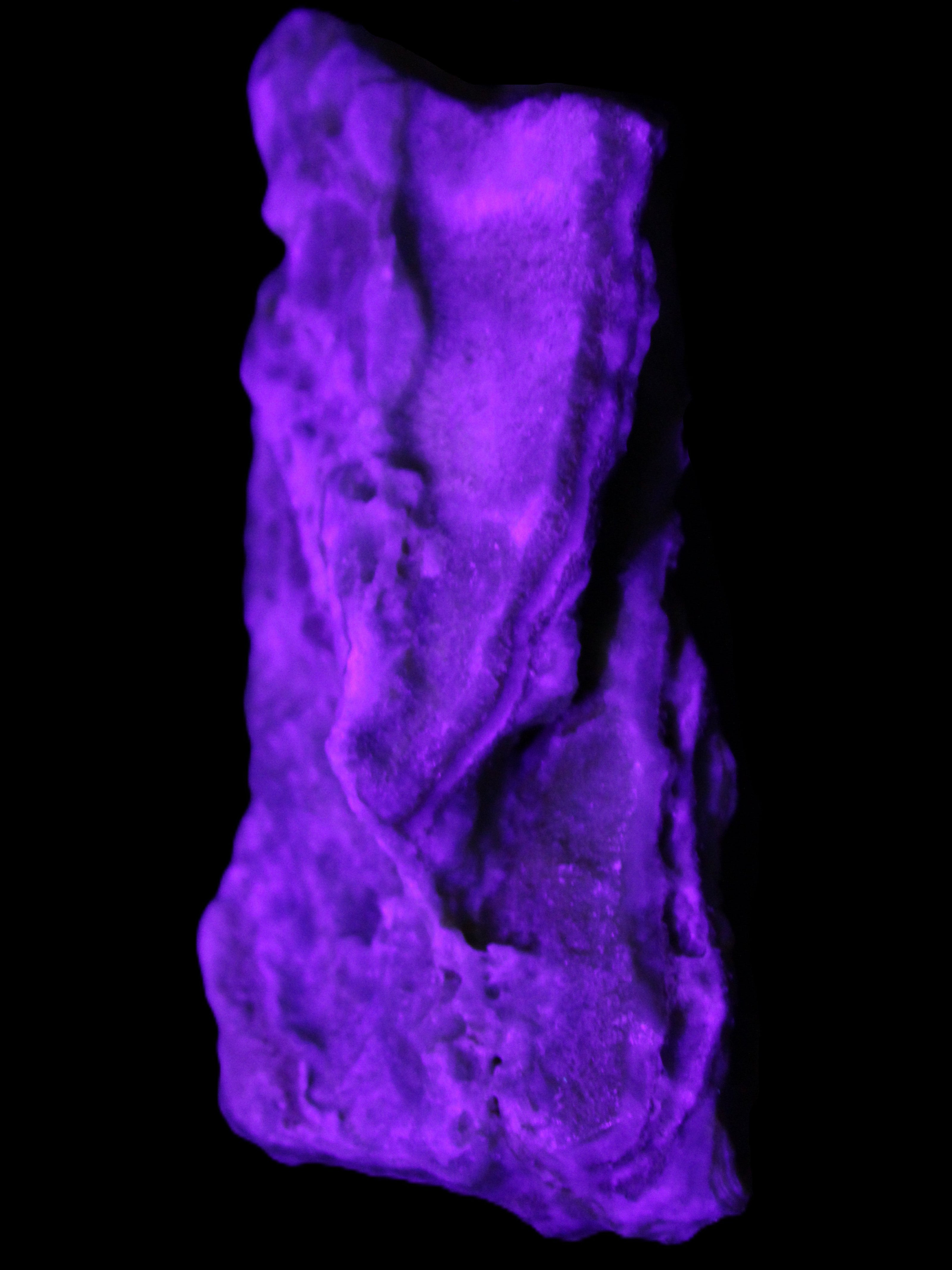 Blue Aragonite specimen 192*30*56mm 167g in UV light - Rocks and Things Store