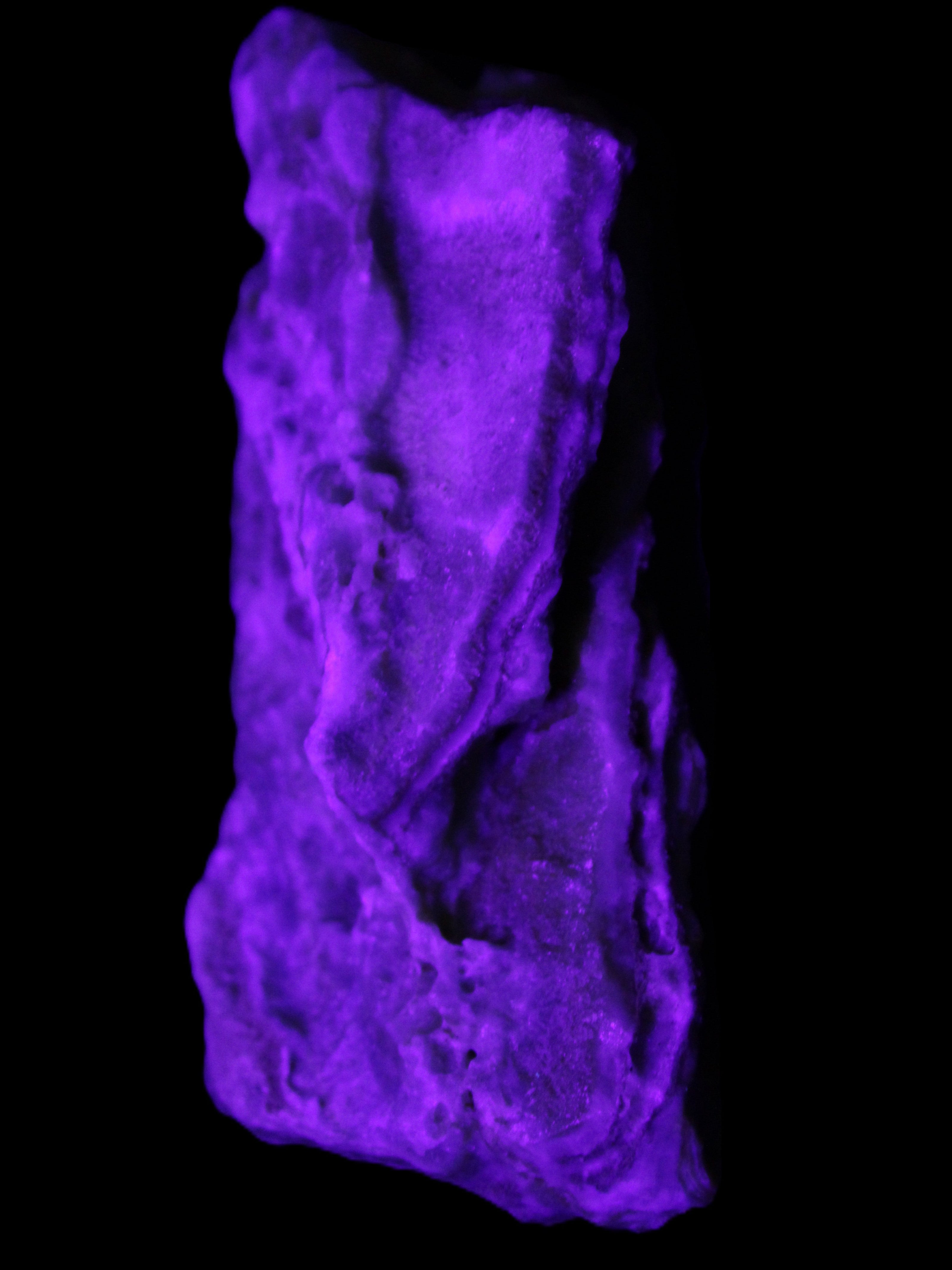 Blue Aragonite specimen 192*30*56mm 167g in UV light - Rocks and Things Store