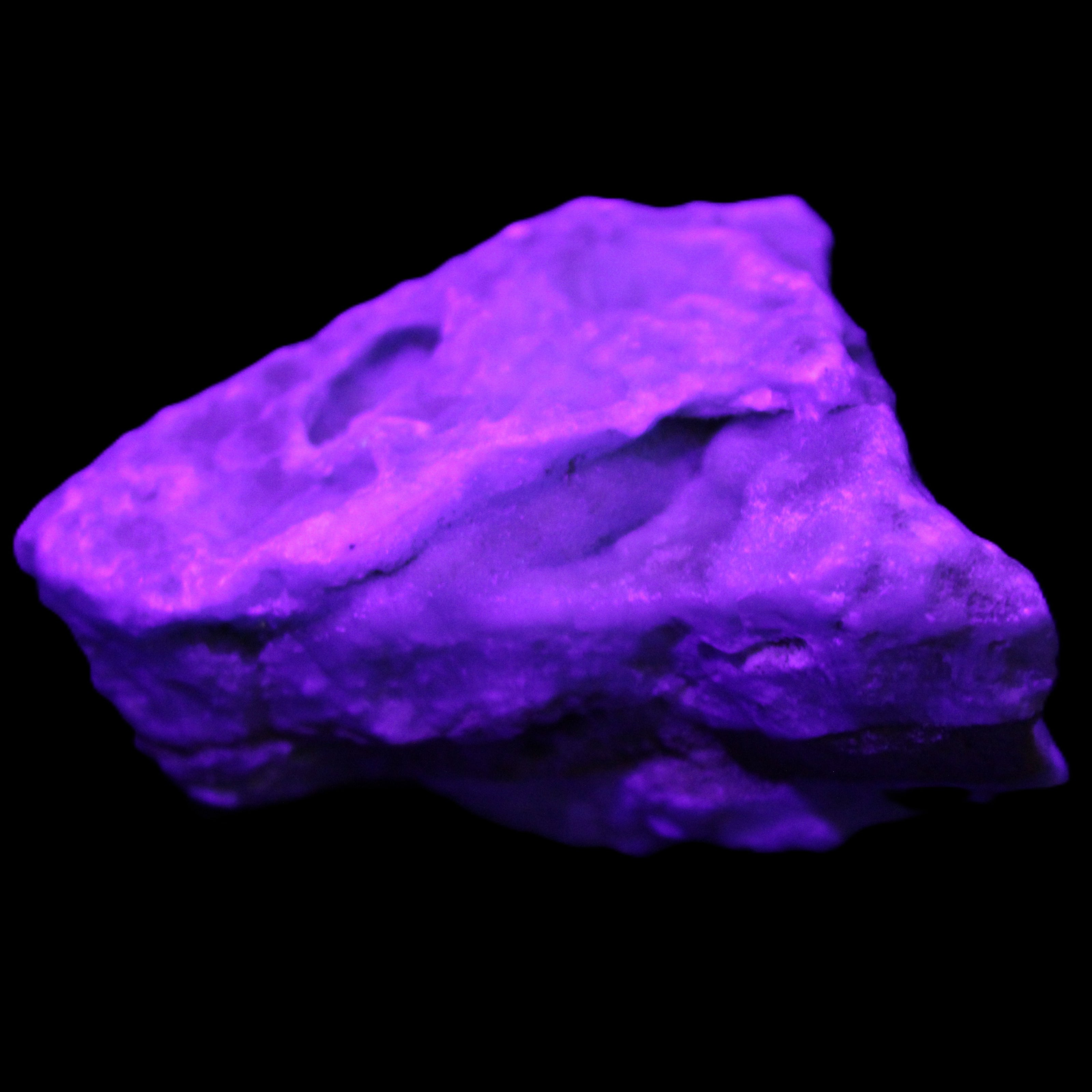 Blue Aragonite specimen 65*38*48mm 141g in UV light - Rocks and Things Store