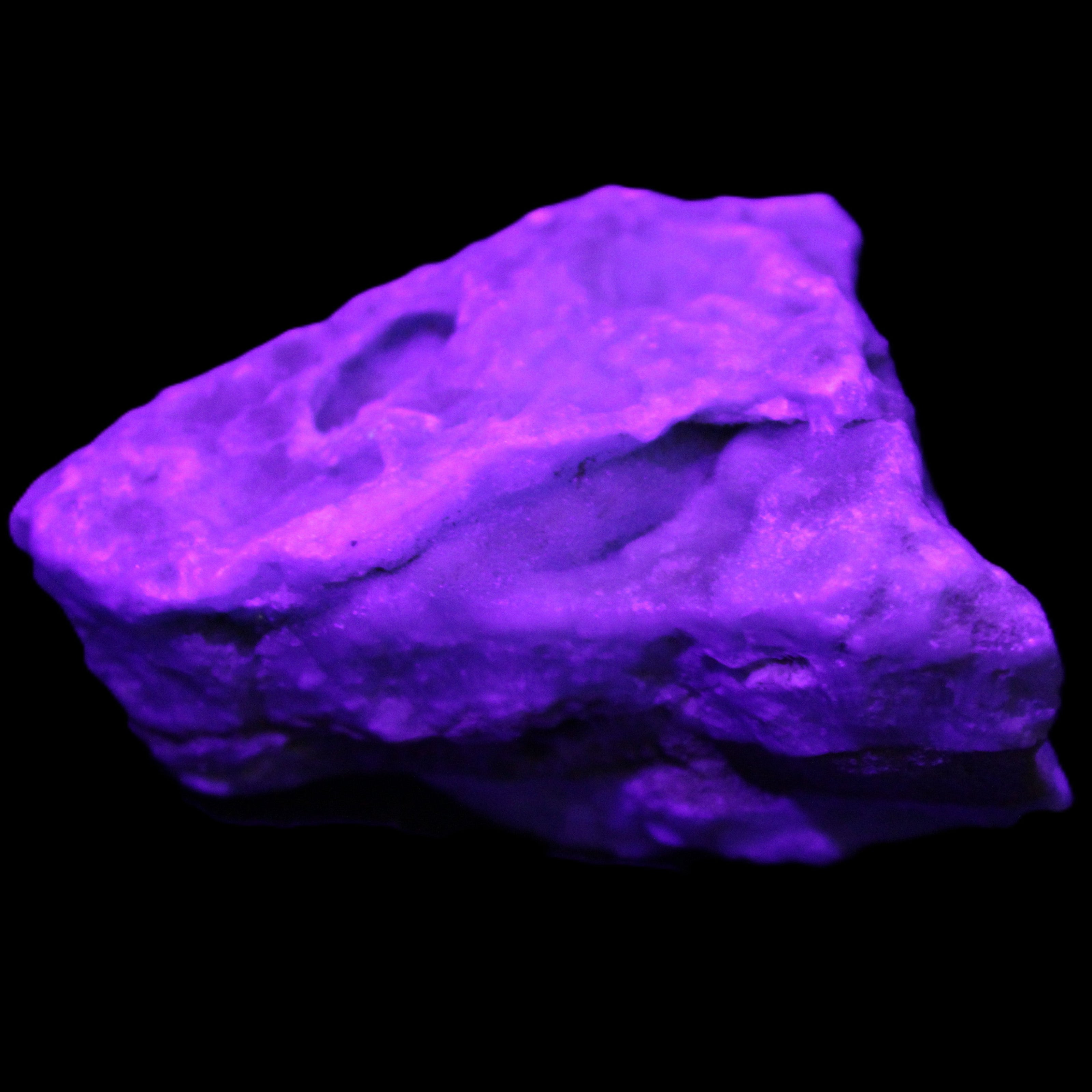 Blue Aragonite specimen 65*38*48mm 141g in UV light - Rocks and Things Store