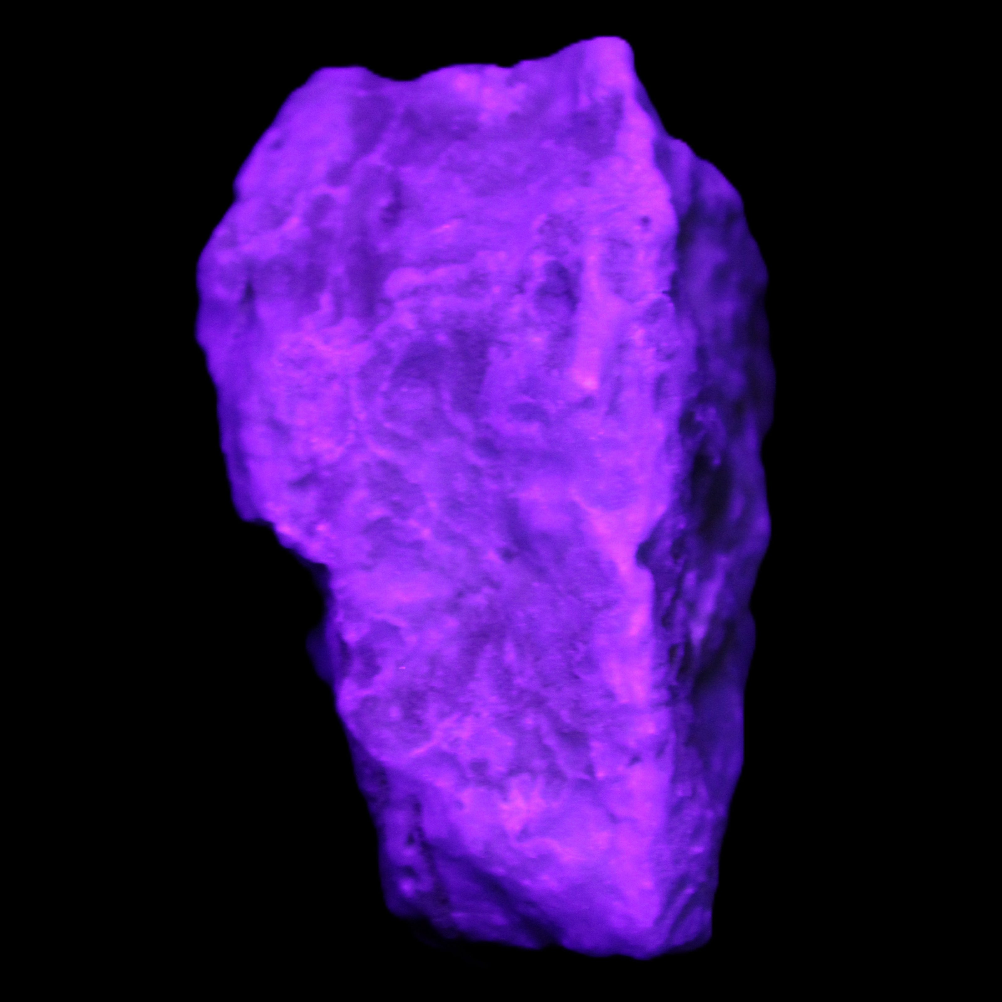 Blue Aragonite specimen 65*38*48mm 141g in UV light - Rocks and Things Store