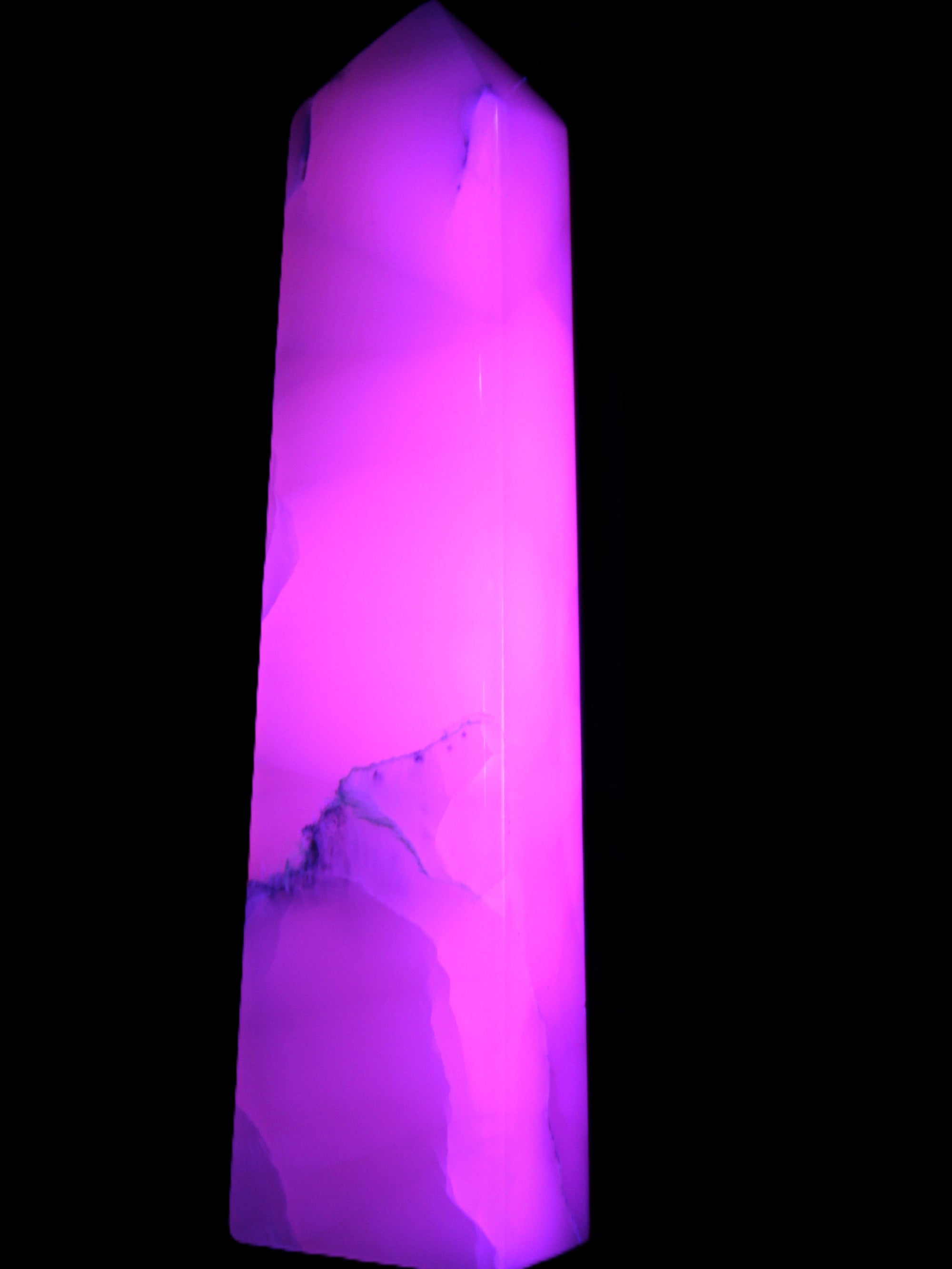 Mangano Calcite obelisk 257*88*64mm 1331g Rocks and Things