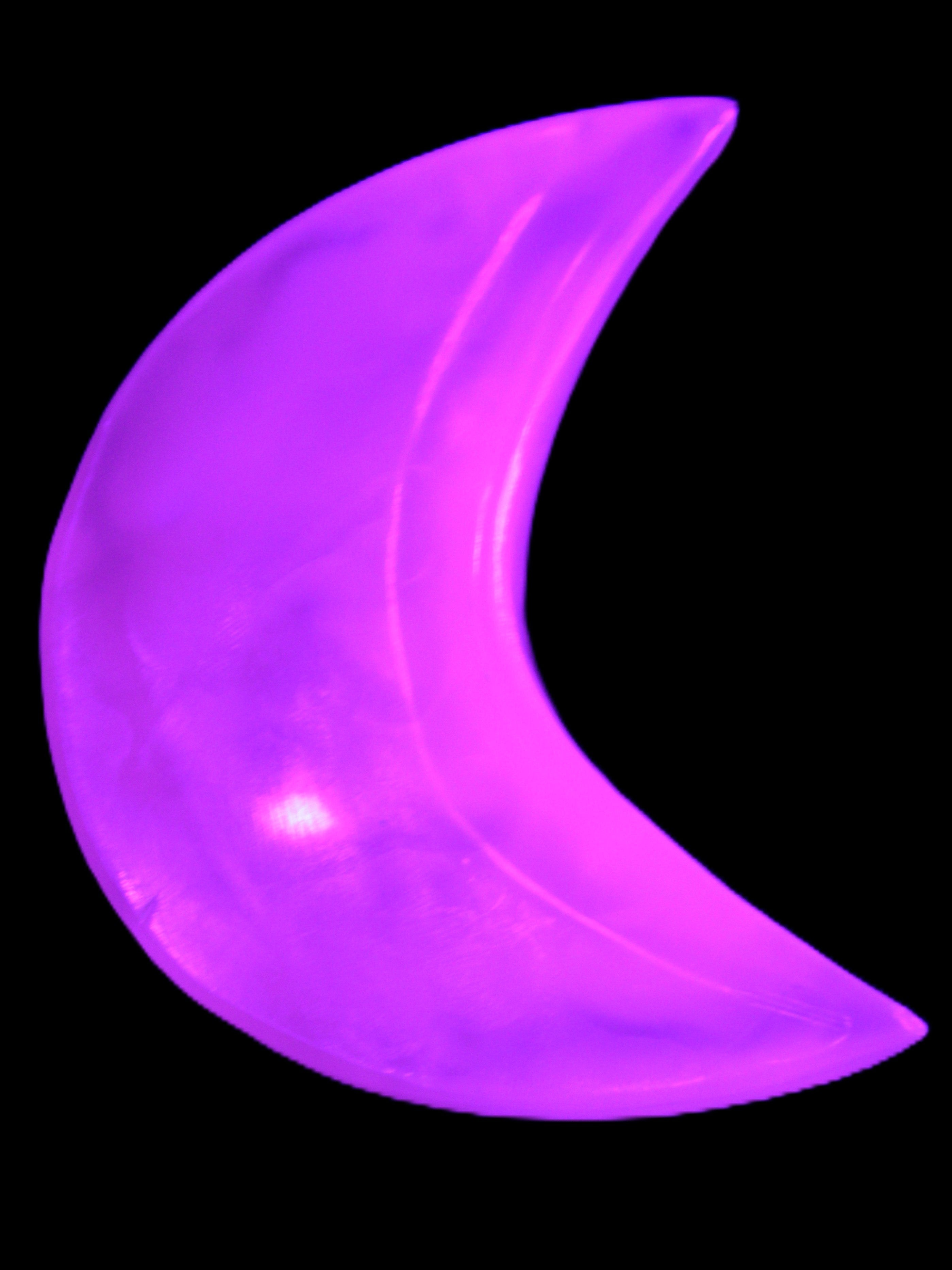 Mangano Calcite moon 92*80mm 154g Rocks and Things Store