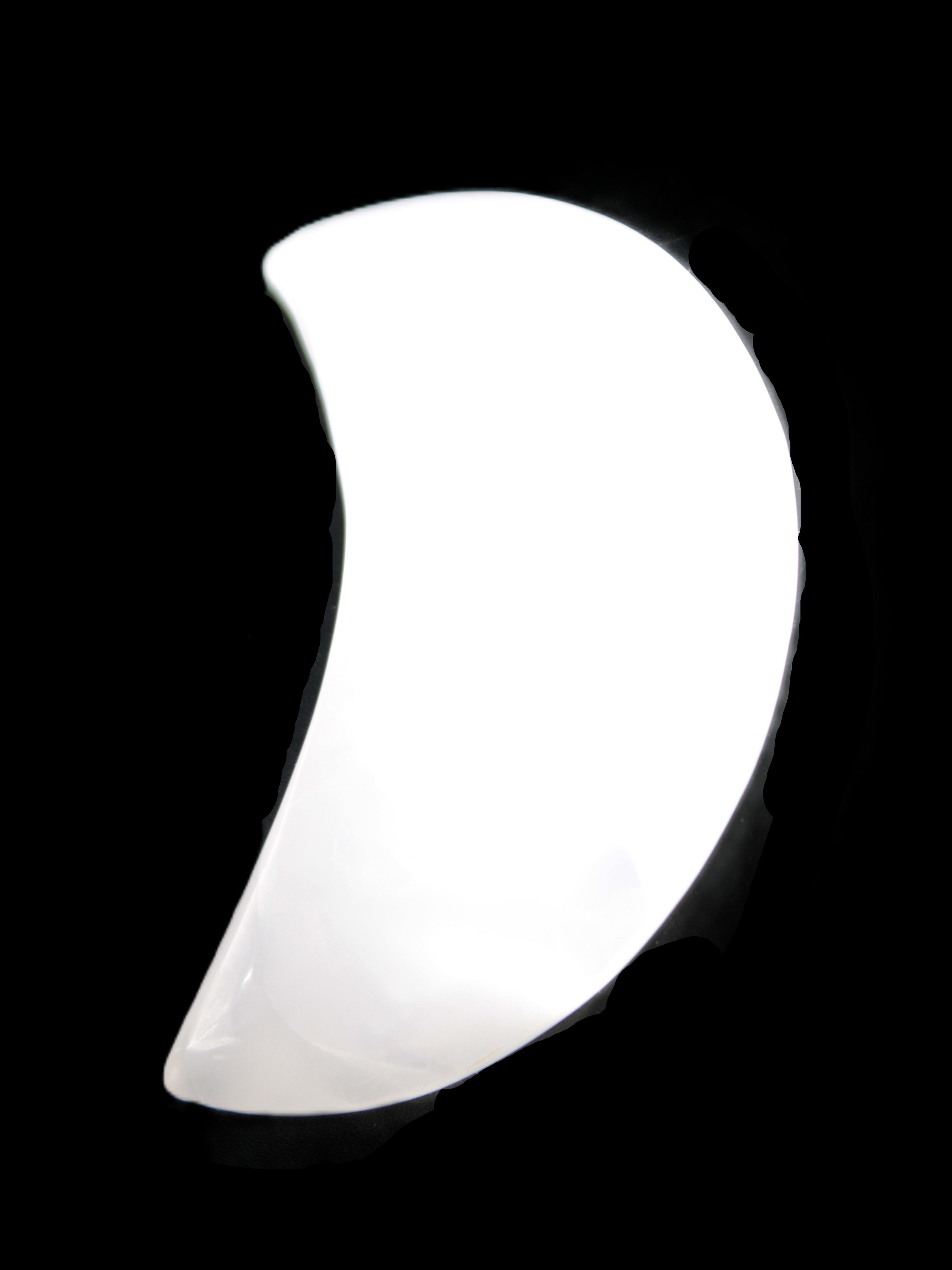 Mangano Calcite moon 92*80mm 154g Rocks and Things Store