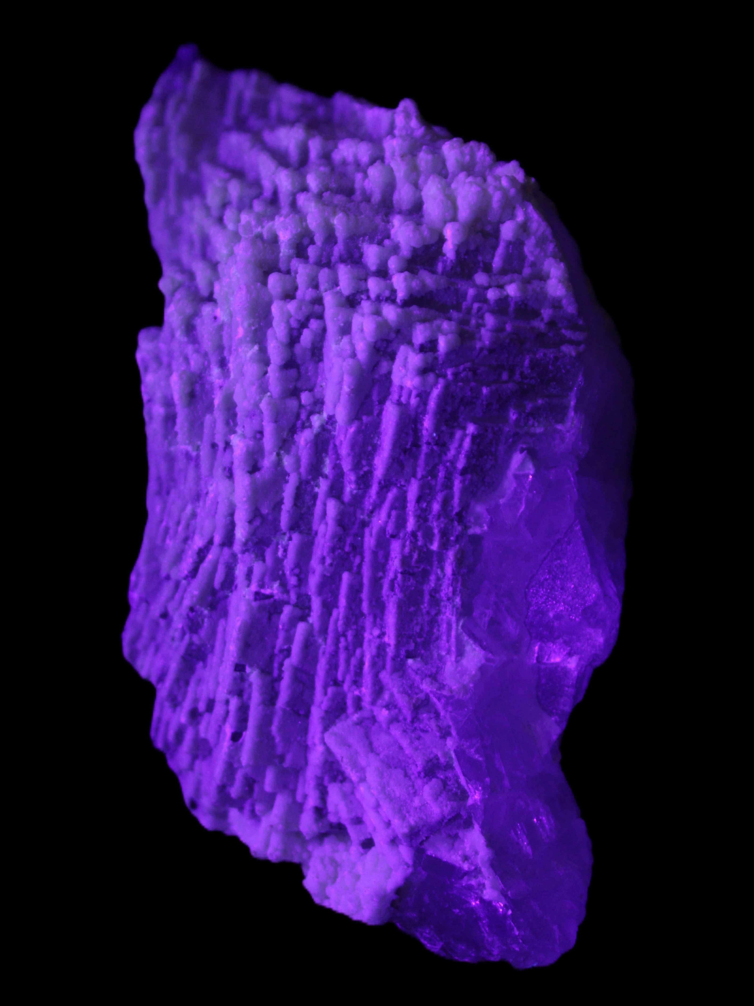 Clear Fluorite cluster 159*113*57mm 920.5g in UV light - Rocks and Things Store