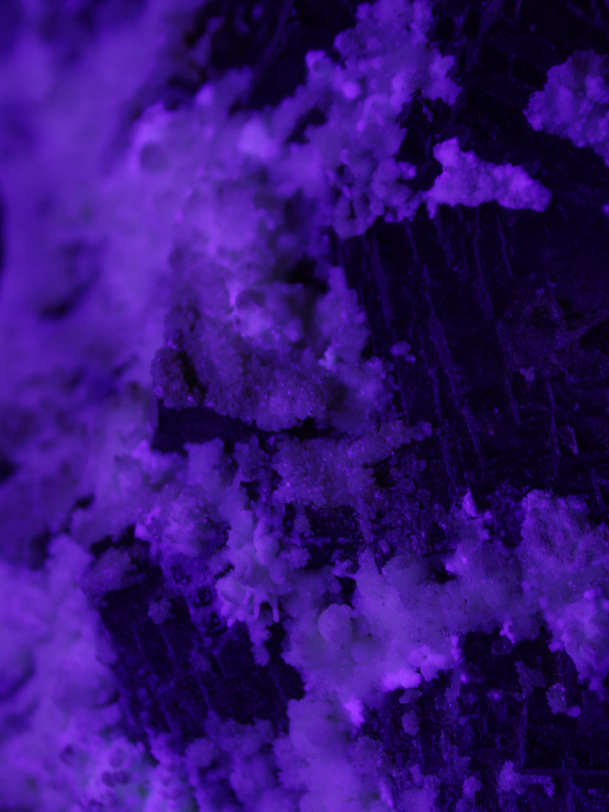 Complex stepped Fluorite cluster 173*141*85mm 2772g in UV light - Rocks and Things Store